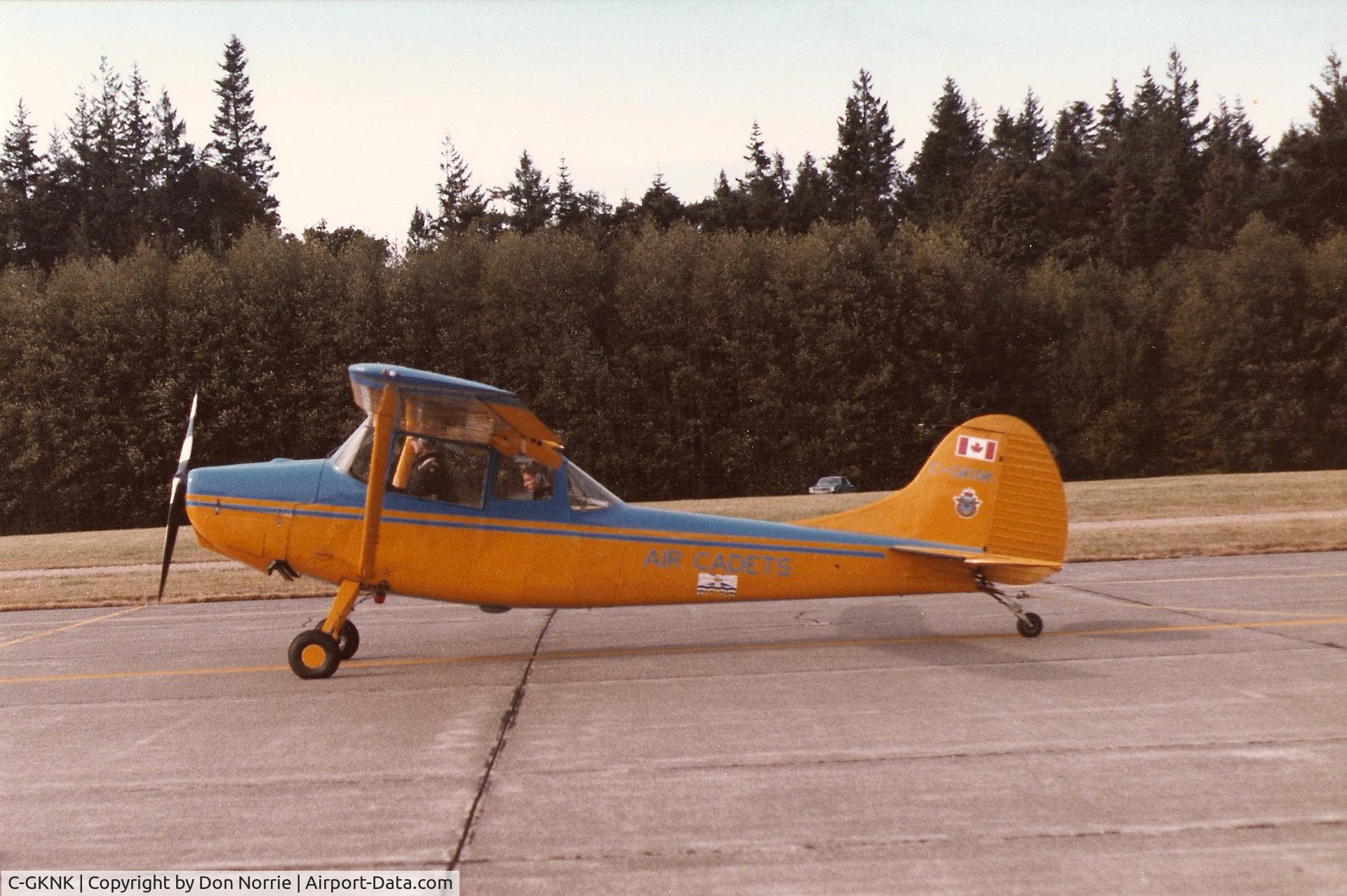 C-GKNK, 1953 Cessna 305A C/N 23459, Regional Gliding School (Pacific)