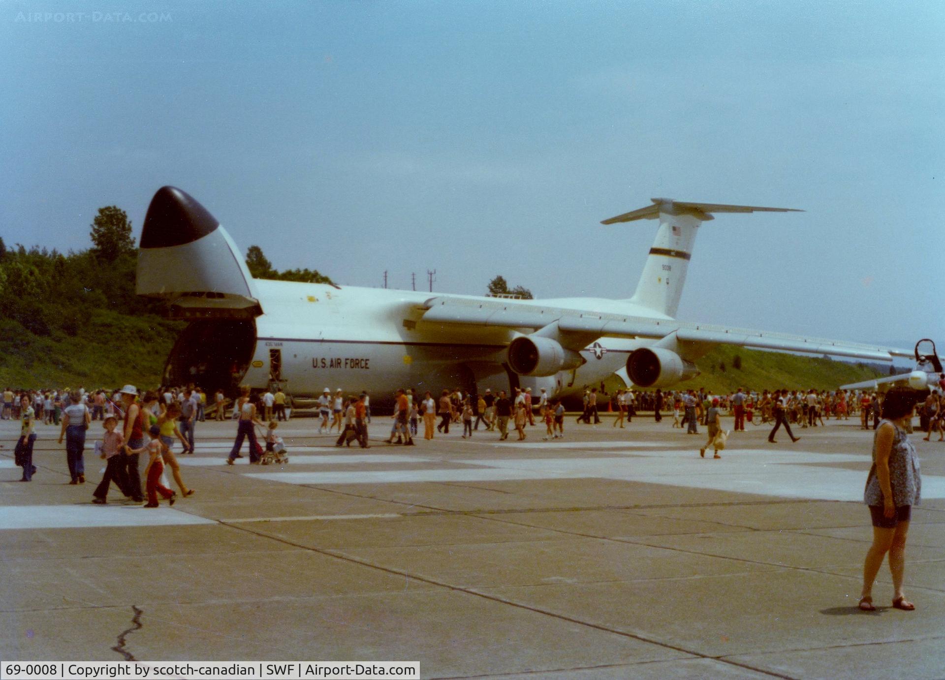 69-0008, 1969 Lockheed C-5A Galaxy C/N 500-0039, C-5A Galaxy SN: 9008 at Stewart International Airport, Newburgh, NY - circa 1970's