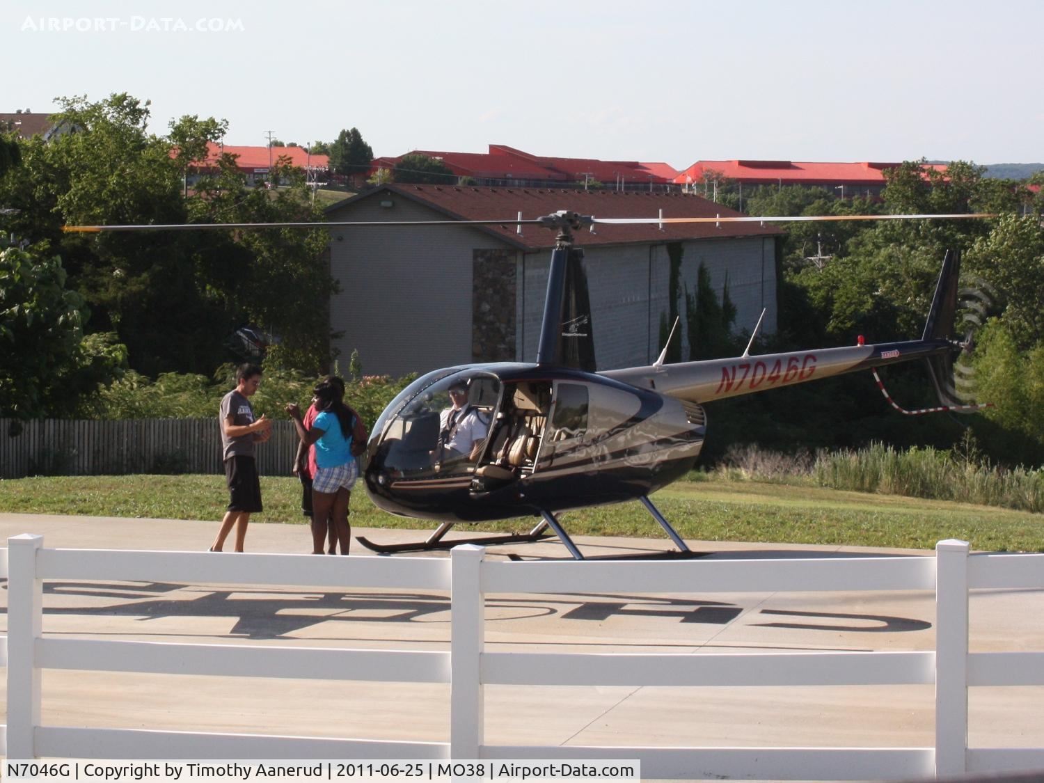 N7046G, 1998 Robinson R44 C/N 0541, 1998 Robinson Helicopter R44, c/n: 0541.

There's two heliports pretty close to each other in Branson.