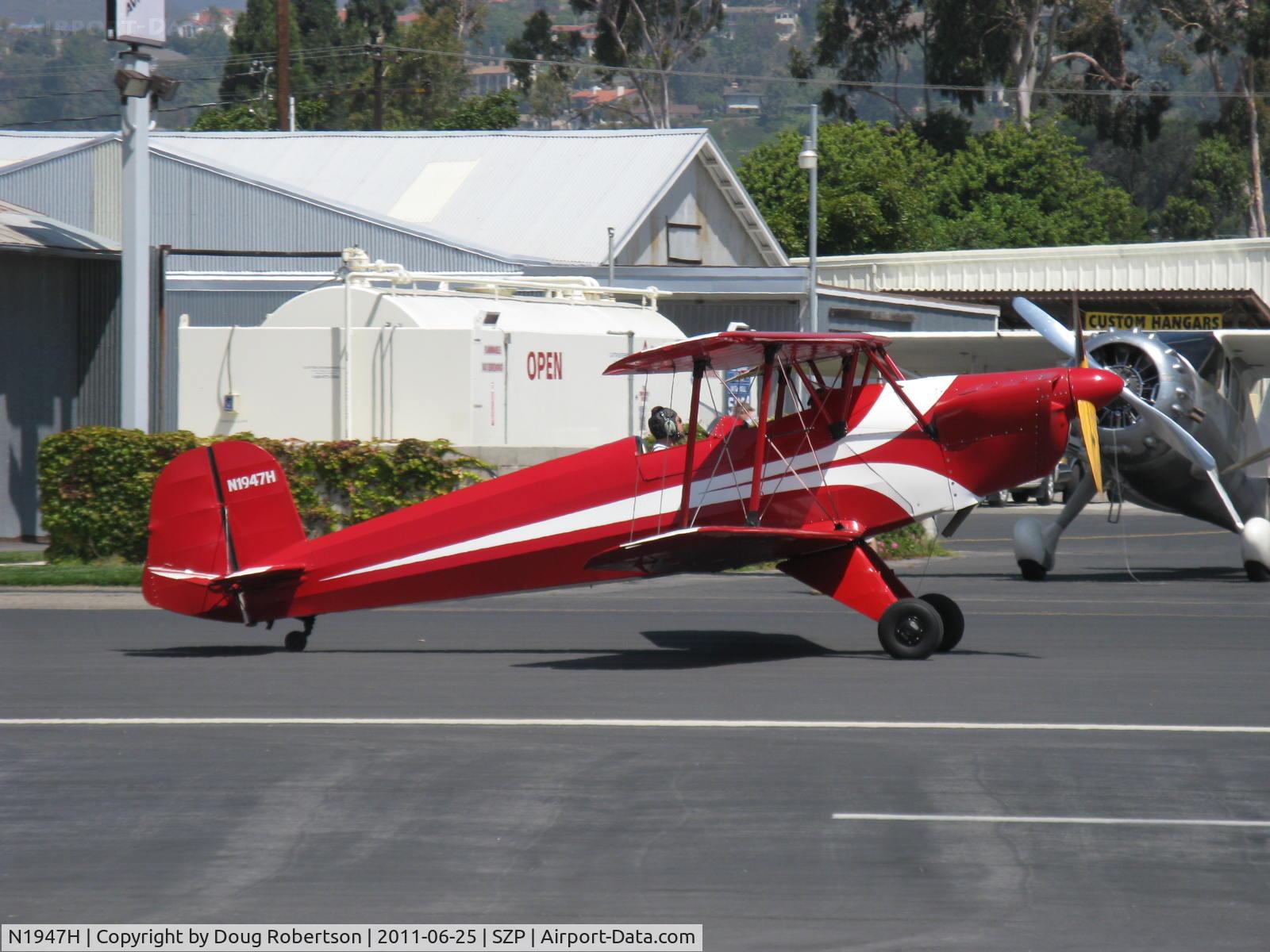 N1947H, 1947 Bucker Bu-131 Jungmann C/N 185, 1947 AERO Z Bucker JUNGMANN 131, Lycoming O&VO-360 upgrade, taxi to Rwy 22