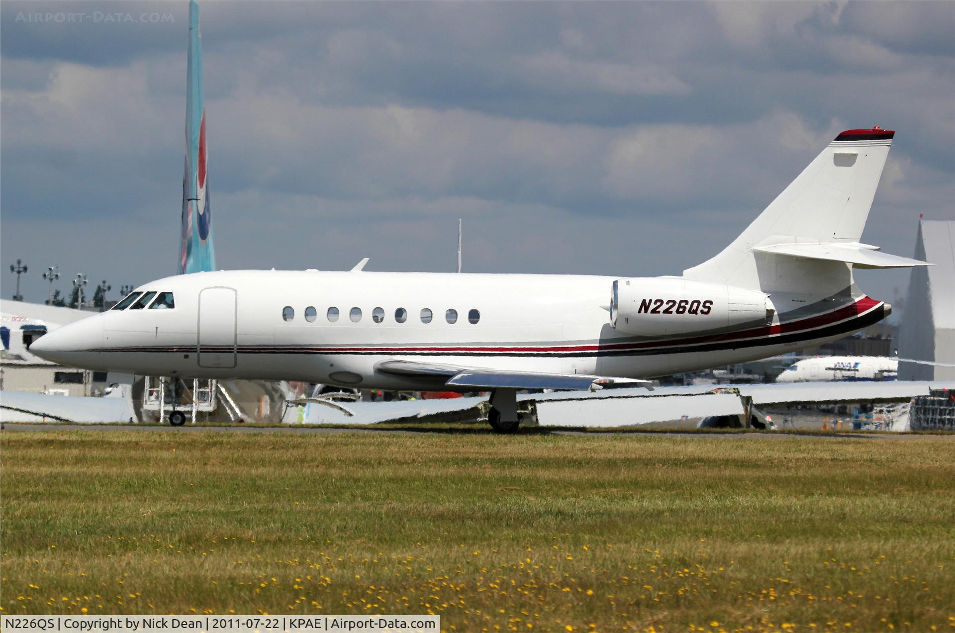 N226QS, 2000 Dassault Falcon 2000 C/N 126, KPAE/PAE