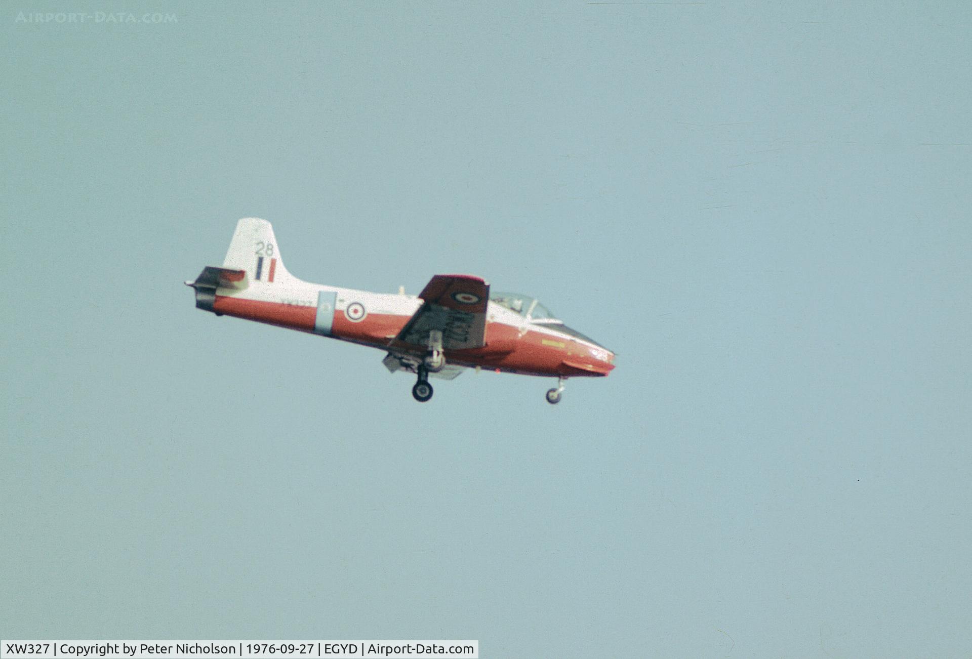 XW327, 1970 BAC 84 Jet Provost T.5A C/N EEP/JP/991, Jet Provost T.5A of the RAF College returning to RAF Cranwell in September 1976.