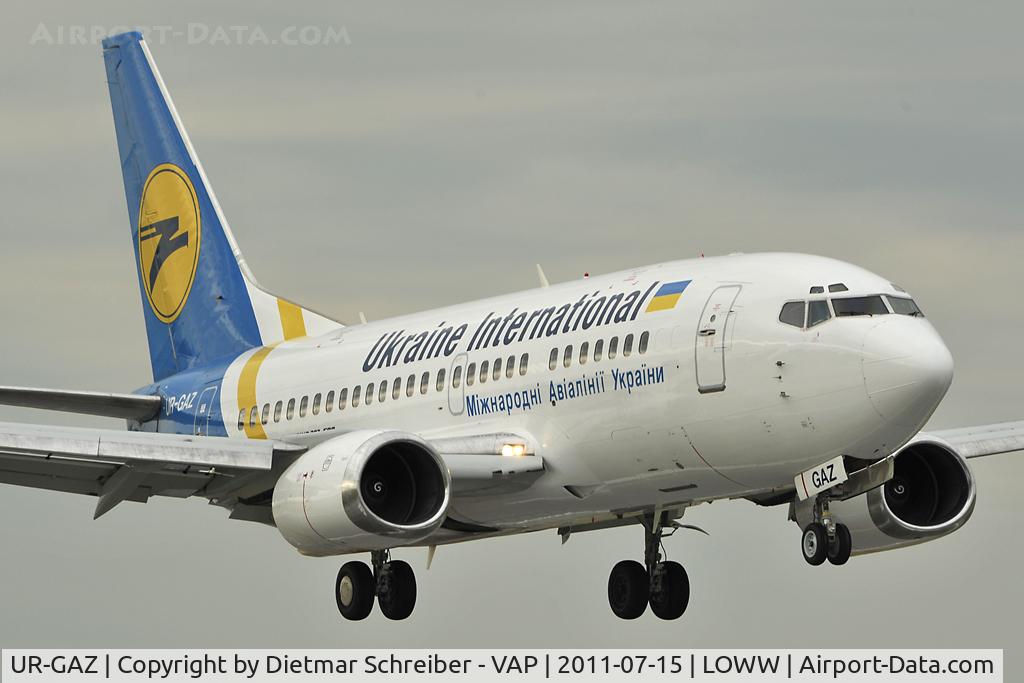 UR-GAZ, 1992 Boeing 737-55D C/N 27418, Ukraine International Boeing 737-500