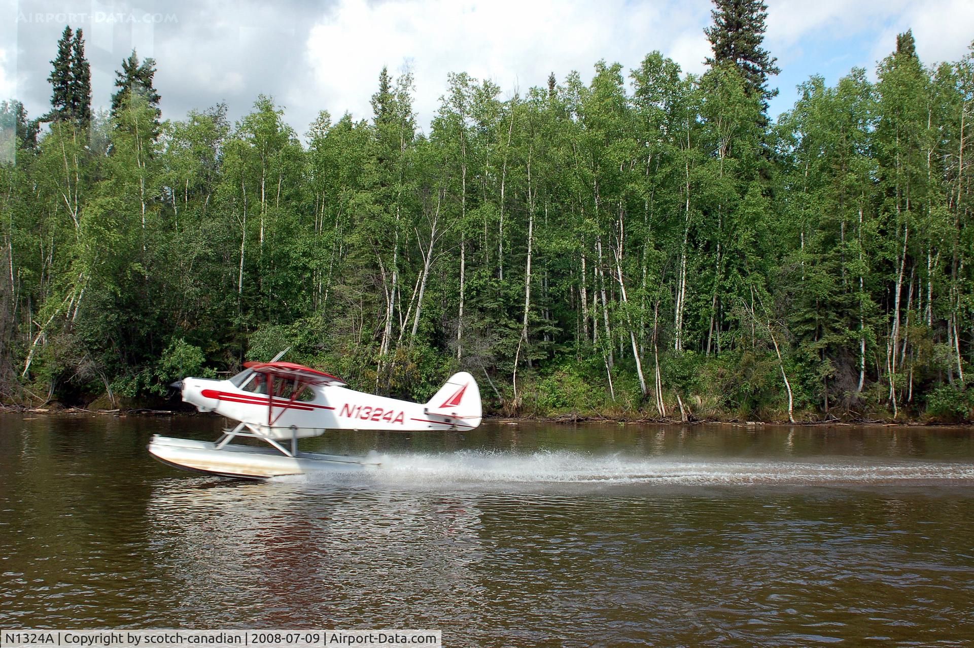 N1324A, 1951 Piper PA-18-125 Super Cub C/N 18-1134, 1951 Piper PA18-125 Float Plane on the Chena River at Fairbanks, AK