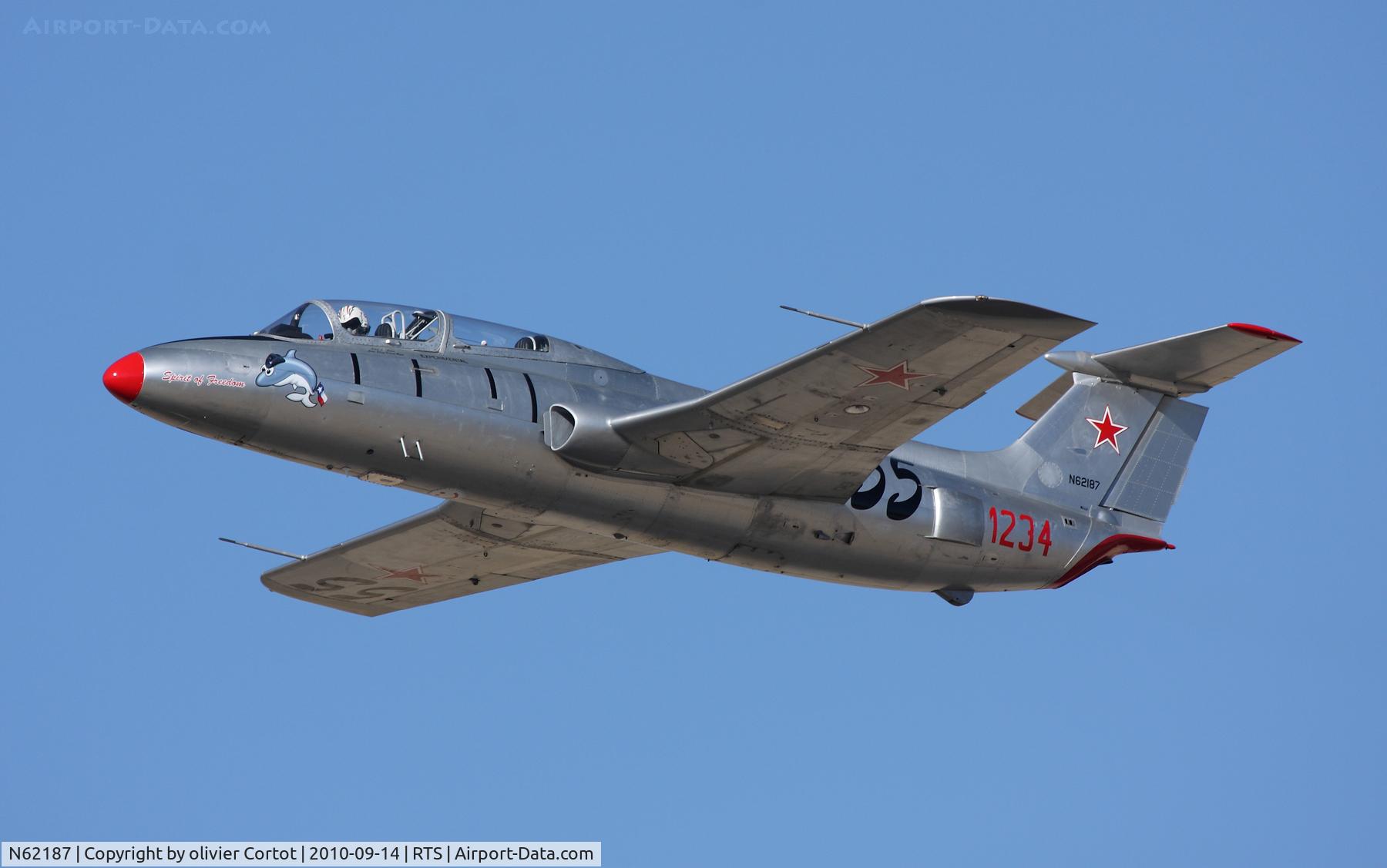 N62187, 1966 Aero L-29 Delfin C/N 1234, Reno air races 2010