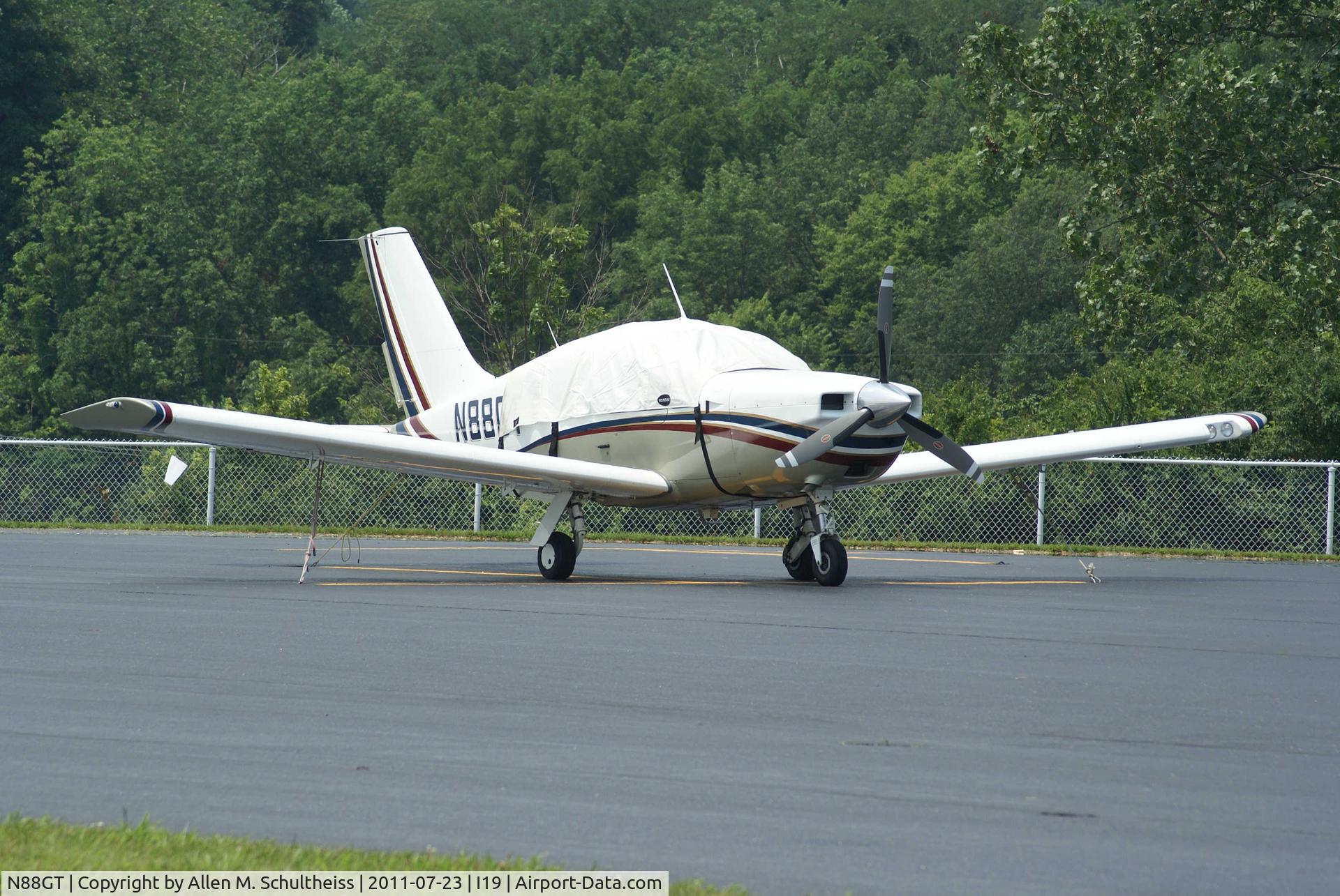 N88GT, 2001 SOCATA TB-20 Trinidad C/N 2083, 2001 Socata TB-20 TRINIDAD