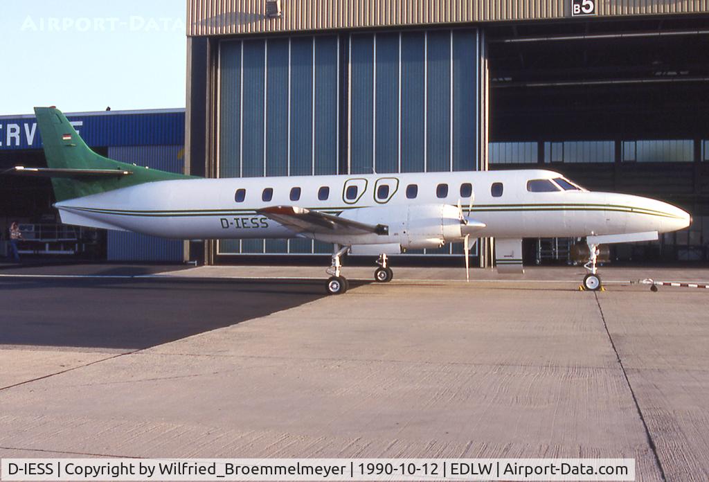 D-IESS, 1980 Swearingen SA-226TC Metro II C/N TC-338, Borussia Flug / In front of RFG Hangar.