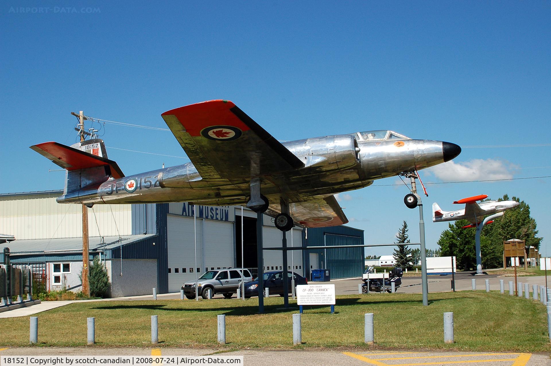 18152, Avro Canada CF-100 Canuck Mk3D C/N 052, Avro CF-100 at the Bomber Command Museum of Canada - Nanton, Alberta, Canada
