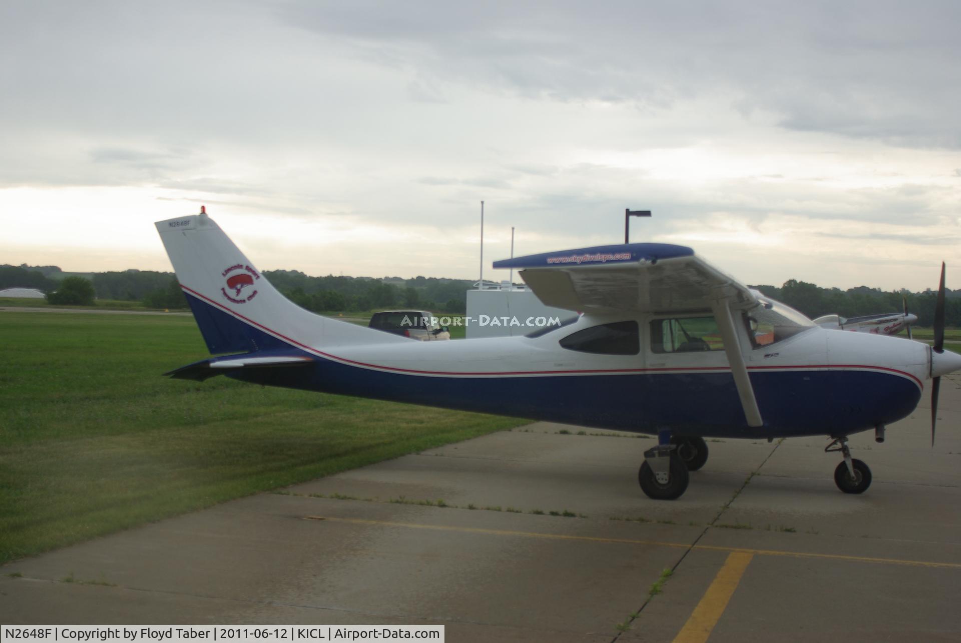 N2648F, 1965 Cessna 182J Skylane C/N 18256748, Fly In Clarinda Iowa