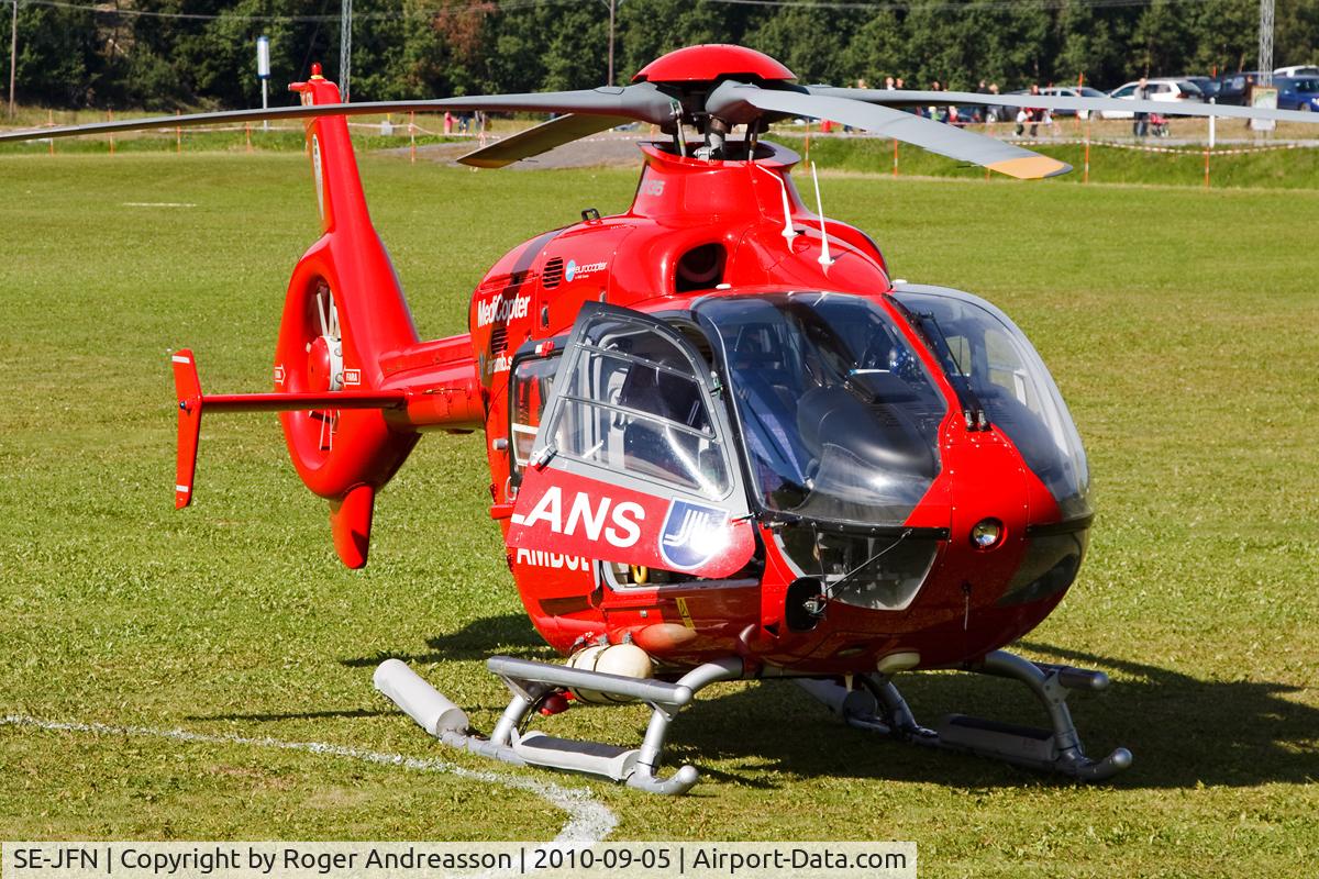 SE-JFN, 2002 Eurocopter EC-135T-2 C/N 0214, At Vallentuna Flyg och Motordag