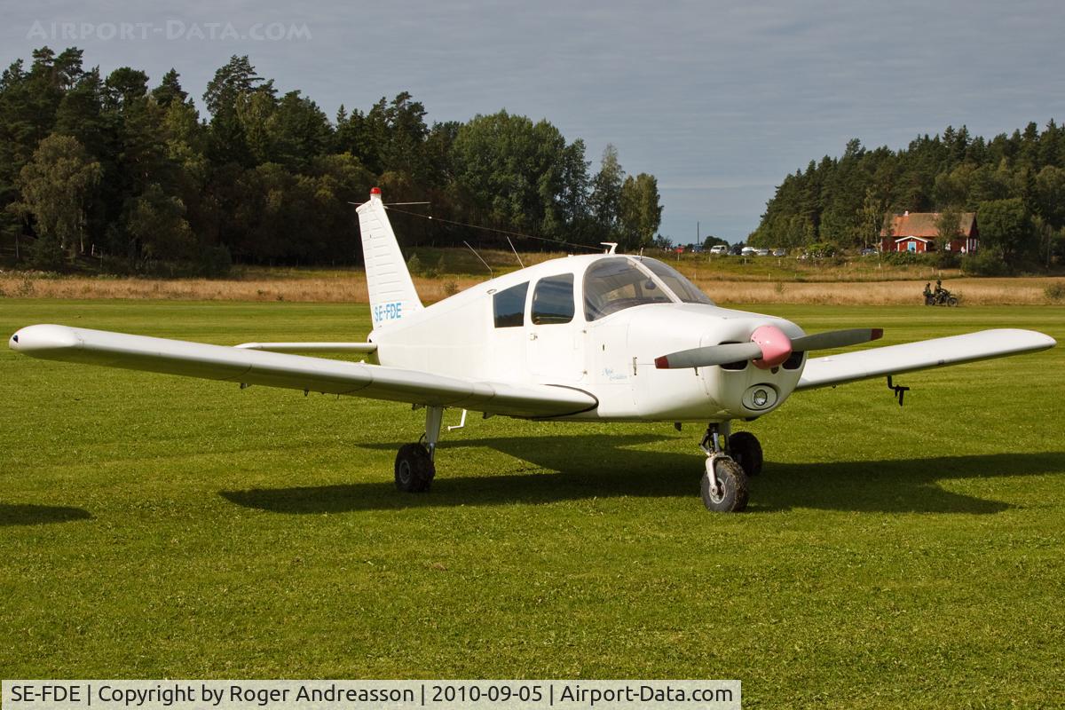 SE-FDE, 1968 Piper PA-28-140 Cherokee C/N 28-24433, Vallentuna Flygklubb