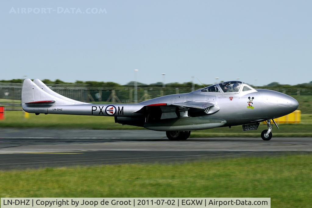 LN-DHZ, 1959 De Havilland (F+W Emmen) Vampire T55 (DH-115) C/N 990, this Vampire respresent Vampire T.55 15027/PX-M, that flew with the Norwegian AF from 1952 to 1955.