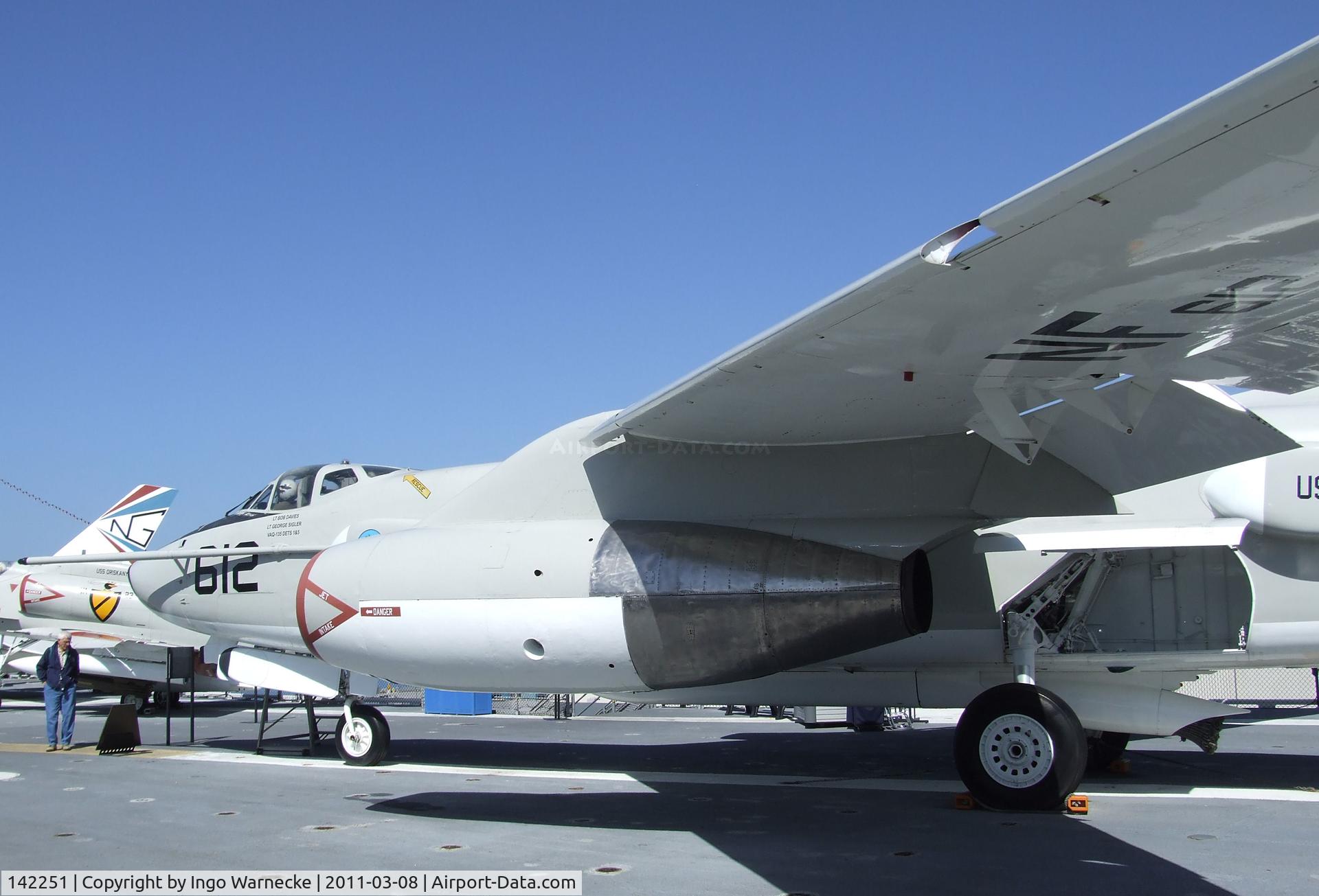 142251, Douglas EKA-3B Skywarrior C/N 11577, Douglas EKA-3B Skywarrior on the flight deck of the USS Midway Museum, San Diego CA