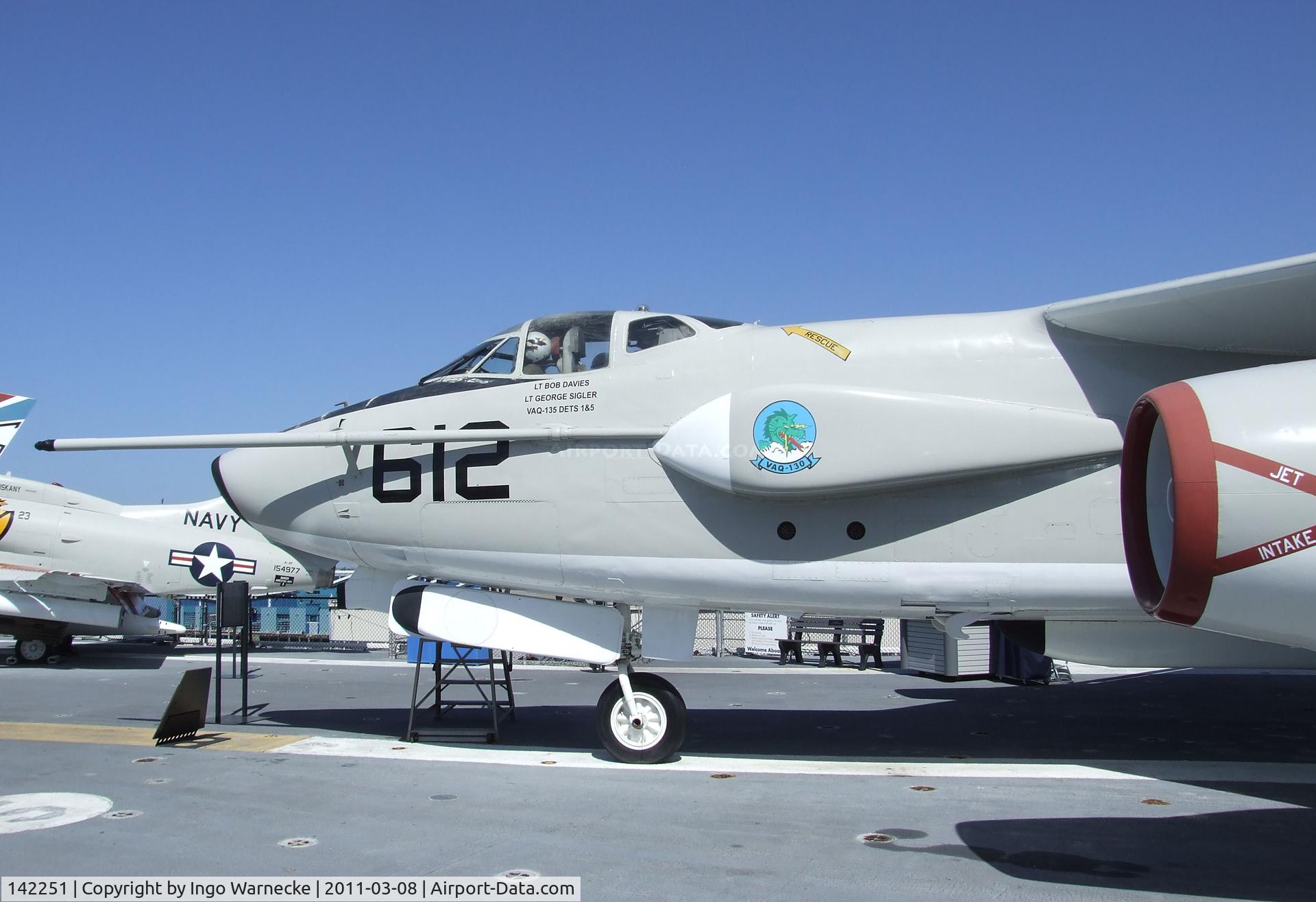 142251, Douglas EKA-3B Skywarrior C/N 11577, Douglas EKA-3B Skywarrior on the flight deck of the USS Midway Museum, San Diego CA
