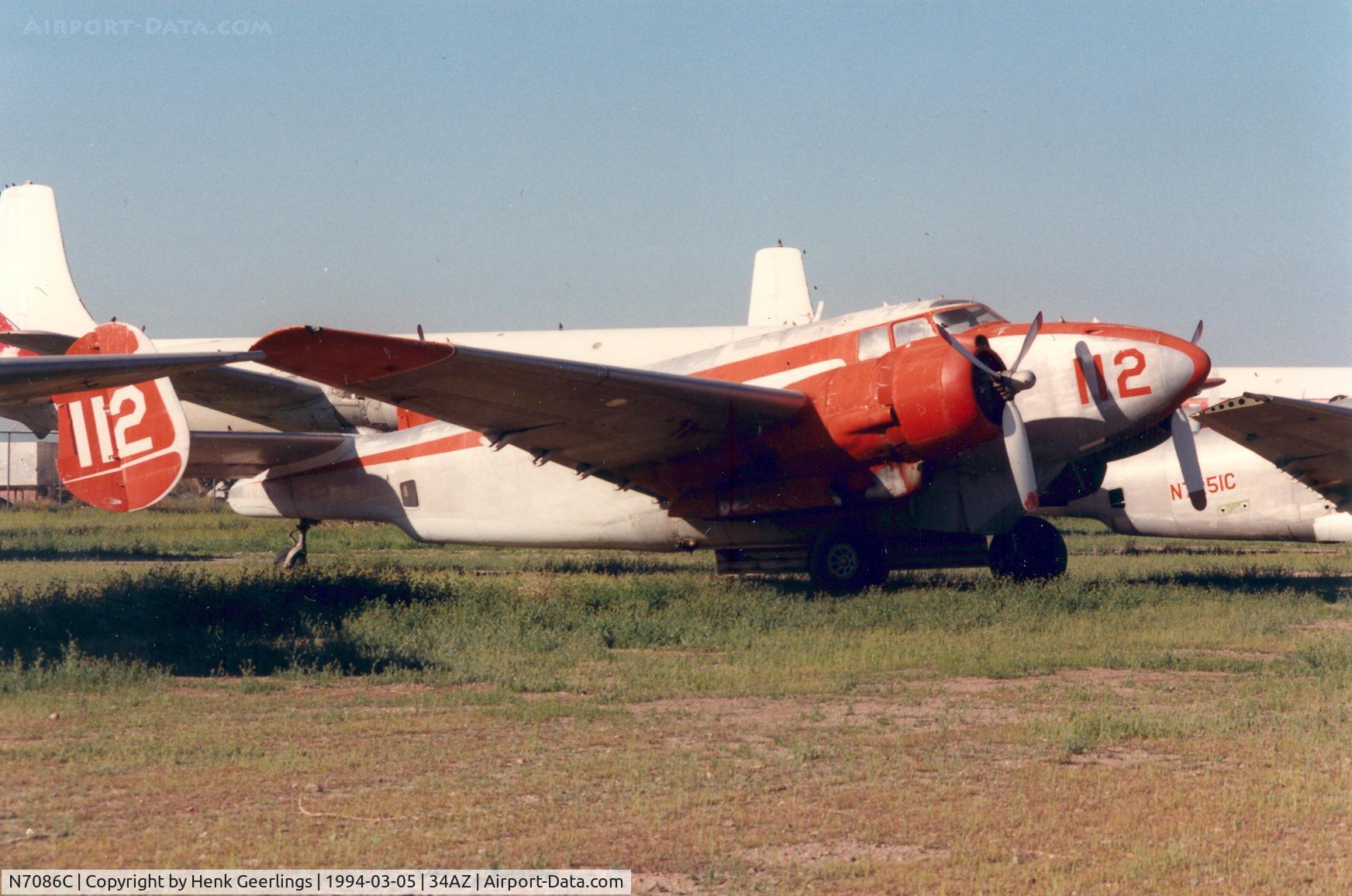 N7086C, 1945 Lockheed PV-2 Harpoon C/N 15-1410, T & G Aviation , sprayer nr 112