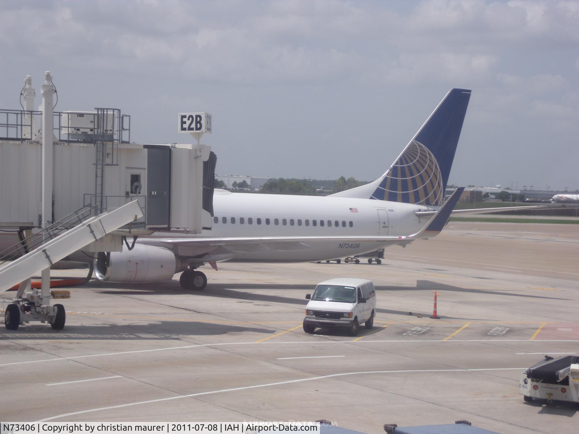 N73406, 2001 Boeing 737-924 C/N 30123, 737-900