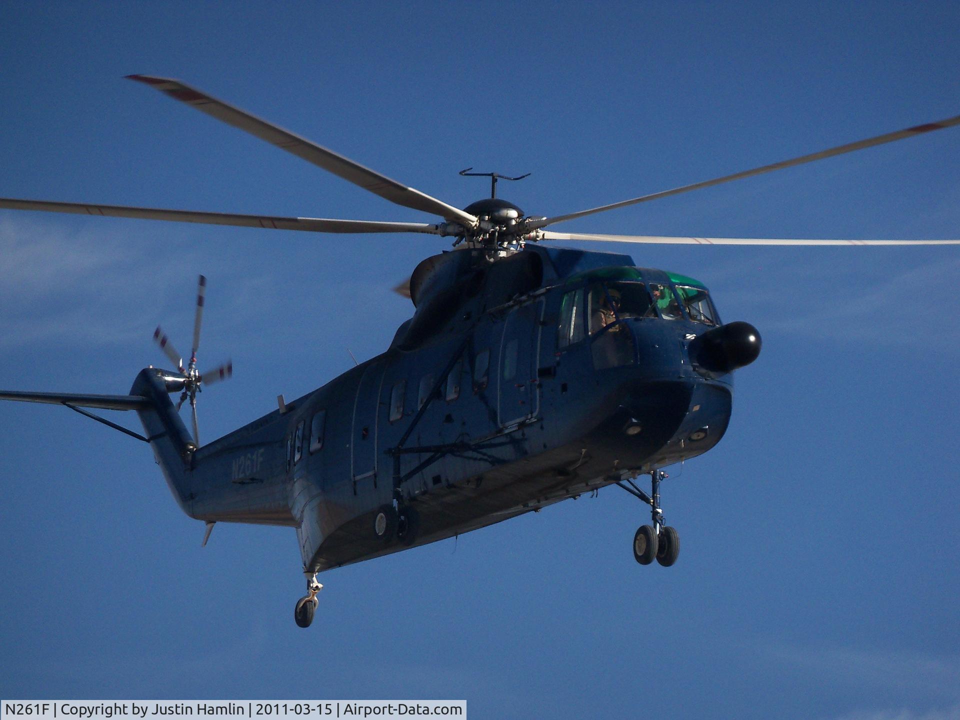 N261F, 1977 Sikorsky S-61N C/N 61771, Taking off from Sharana, Afghanistan