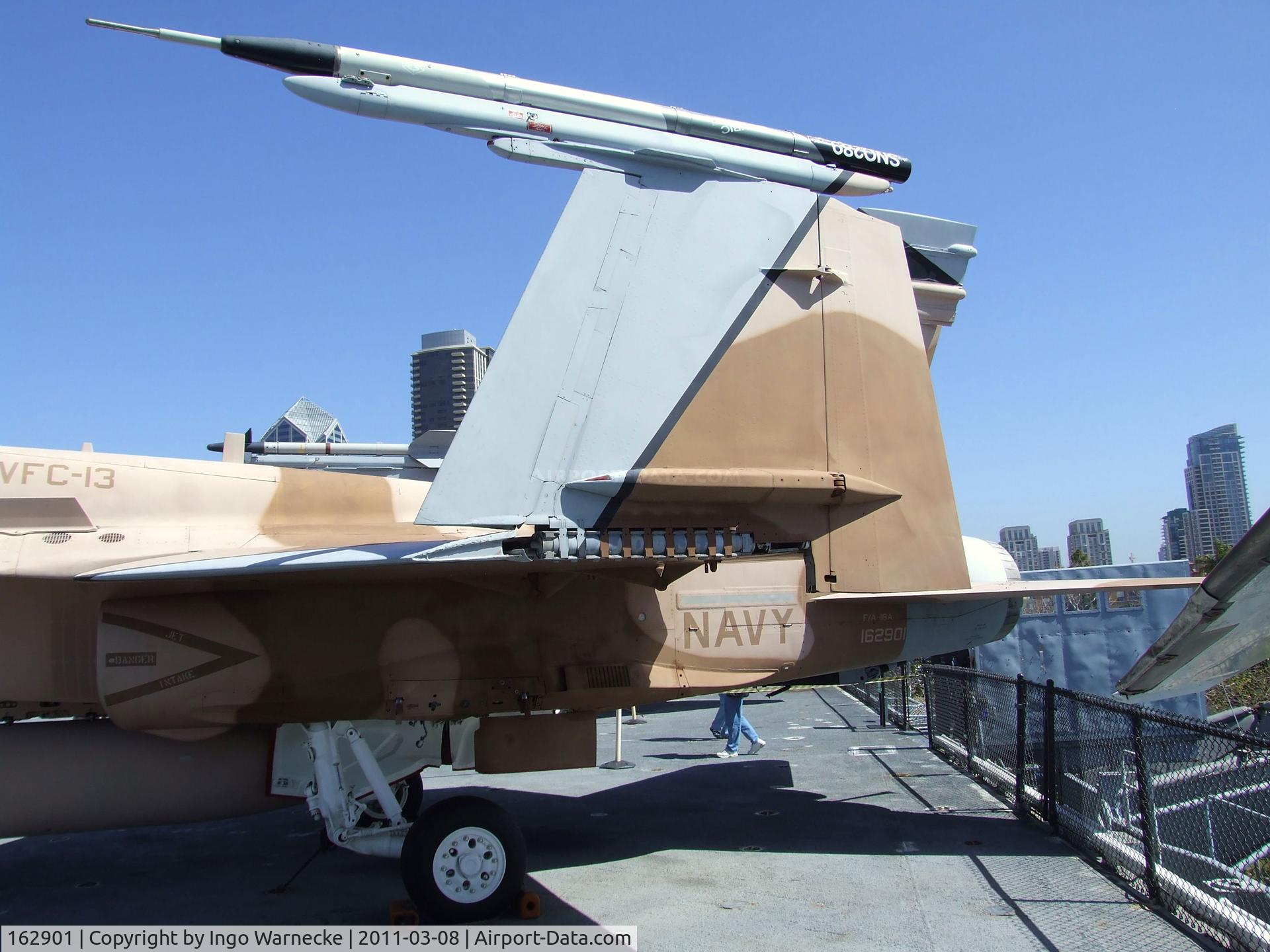 162901, McDonnell Douglas F/A-18A Hornet C/N 0455/A374, McDonnell Douglas F/A-18A Hornet on the flight deck of the USS Midway Museum, San Diego CA