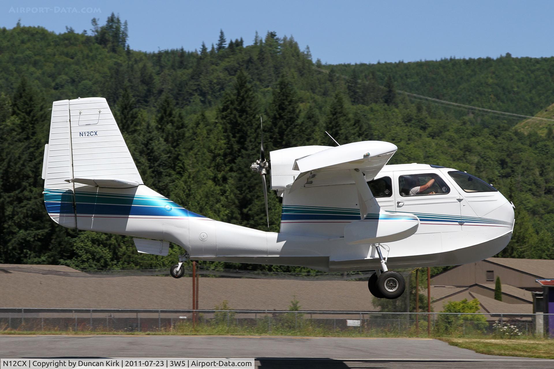 N12CX, 1947 Republic RC-3 Seabee C/N 264, Landing for the fly-in