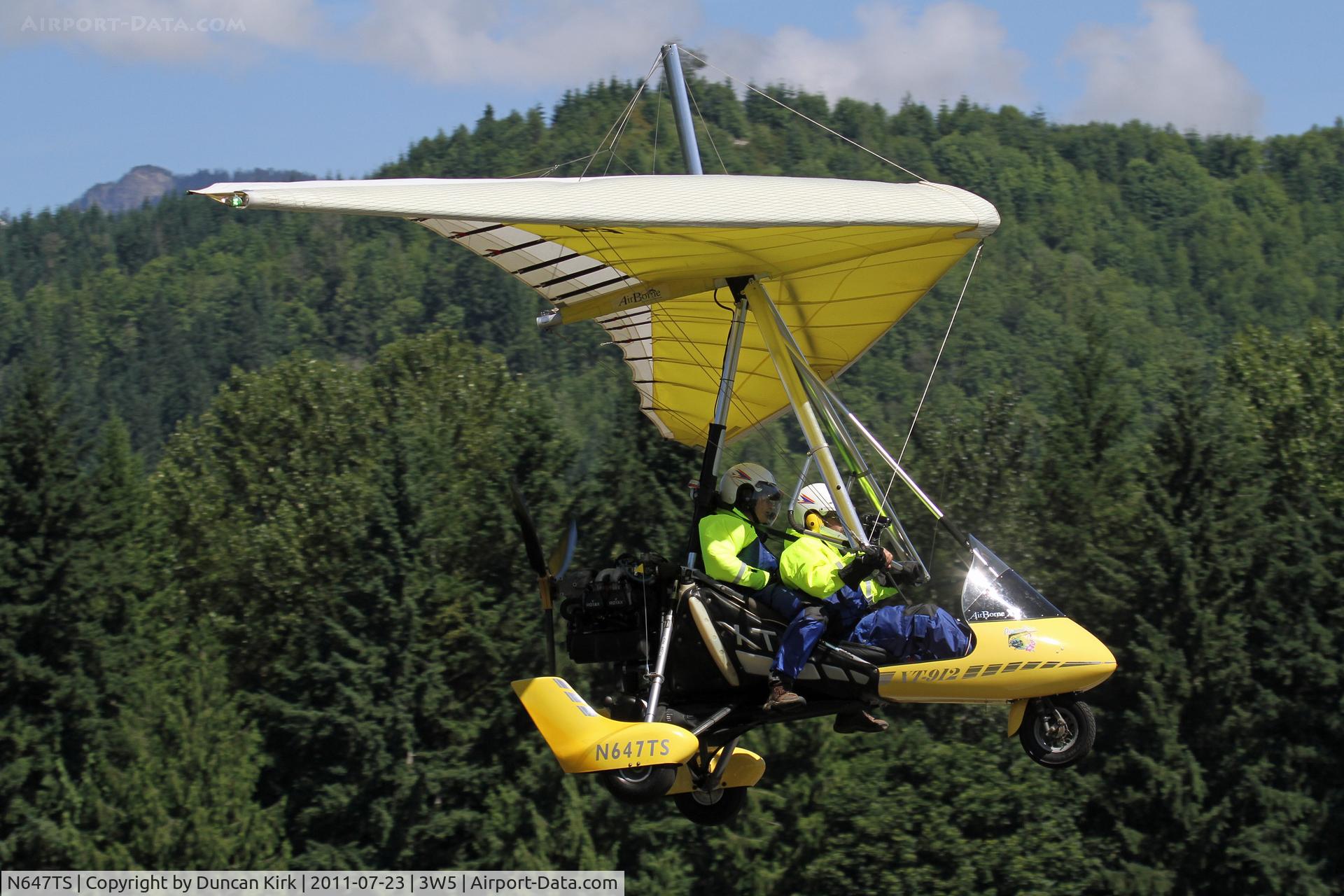 N647TS, 2003 Airborne XT-912 C/N XT-912-008, A fly-in visitor