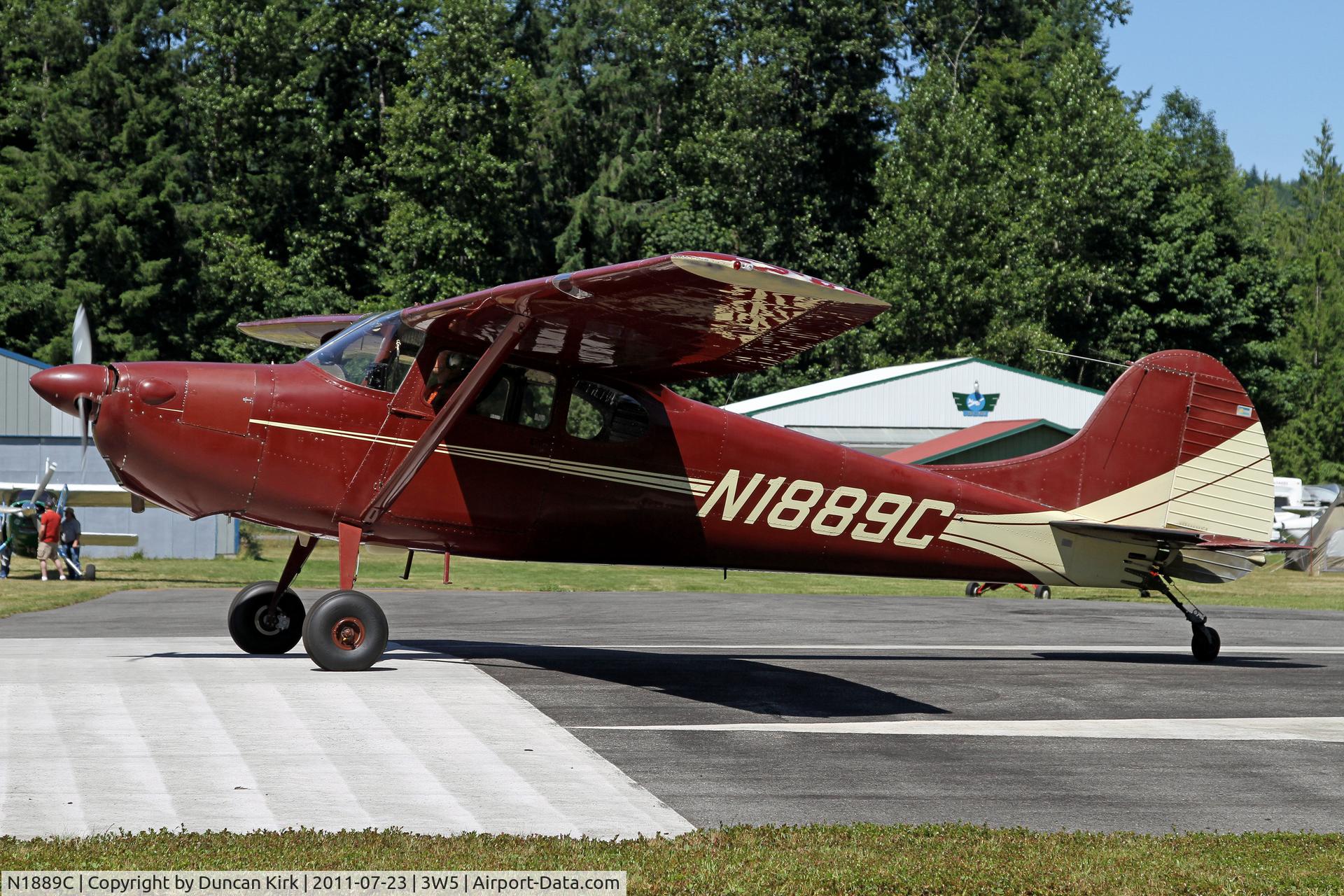 N1889C, 1953 Cessna 170B C/N 26033, Leaving the fly-in