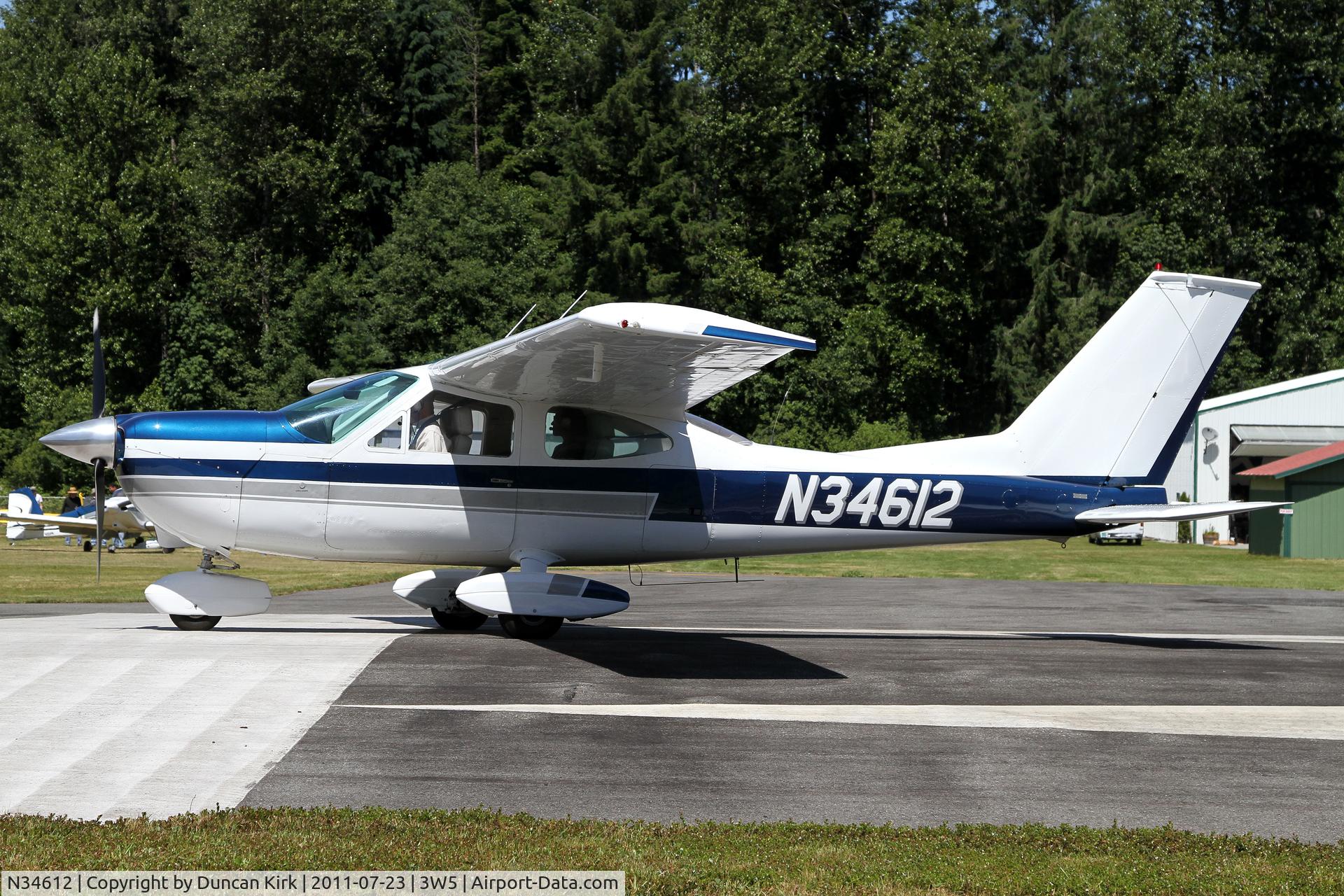 N34612, 1973 Cessna 177B Cardinal C/N 17701901, Departing Rwy 25