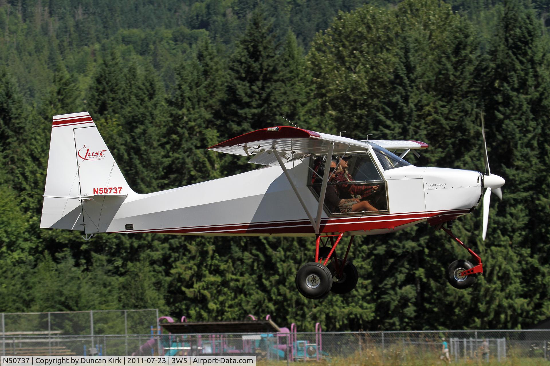 N50737, 2005 Just Aircraft Highlander C/N JAESC0067, Arriving for the annual Concrete fly-in