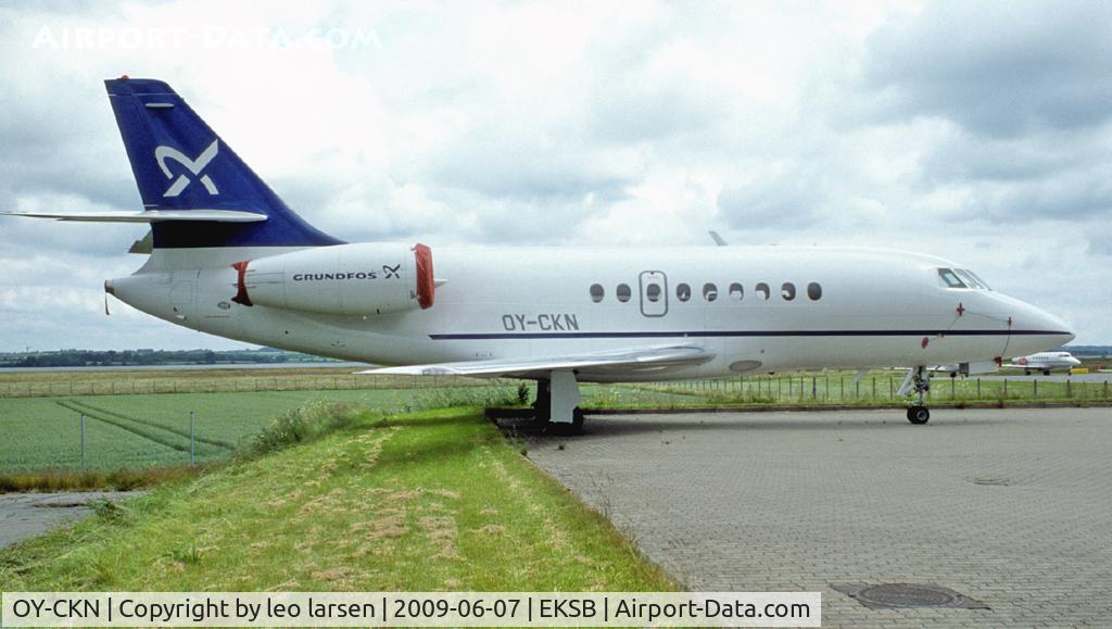 OY-CKN, 1998 Dassault Falcon 2000 C/N 76, OY-CKN Soenderborg 7.6.09