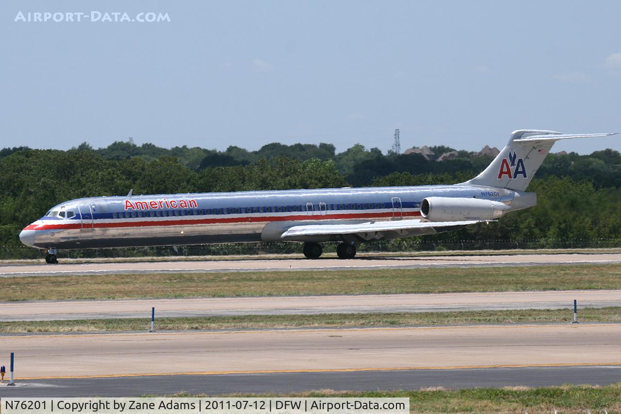 N76201, 1992 McDonnell Douglas MD-83 (DC-9-83) C/N 53291, American Airlines at DFW Airport