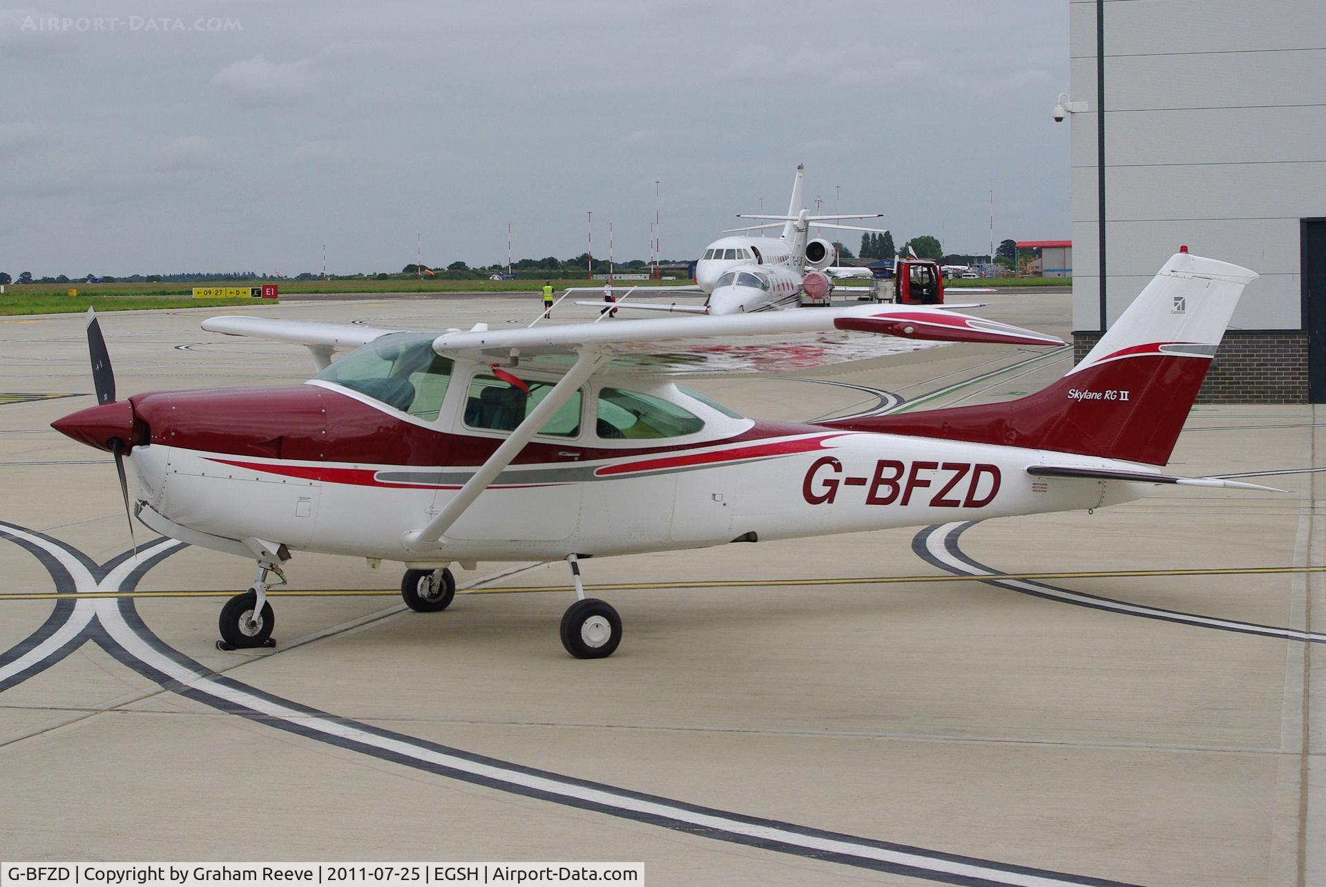 G-BFZD, 1978 Reims Cessna FR182 Skylane RG C/N 0010, Parked at Norwich.