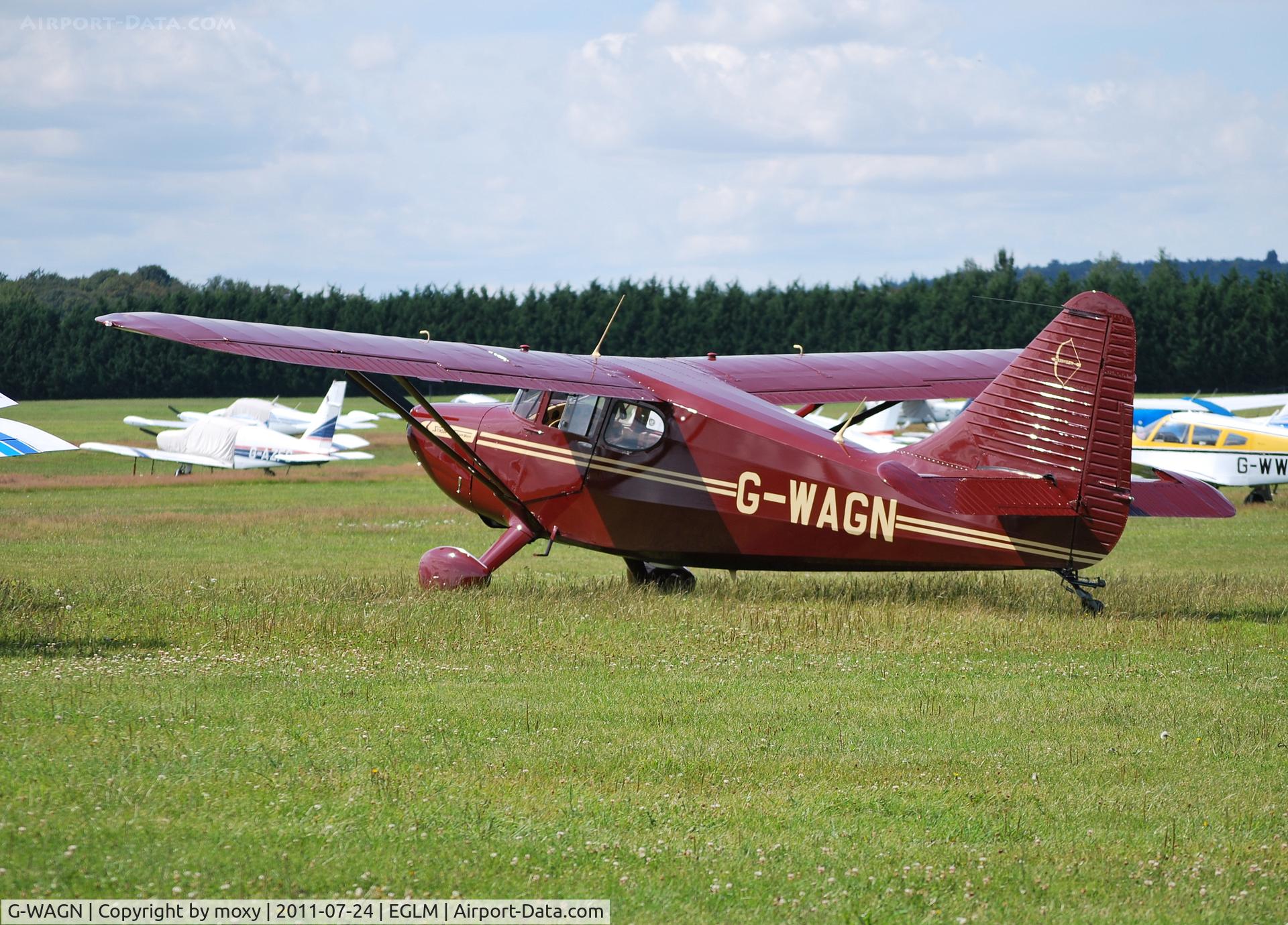 G-WAGN, 1948 Stinson 108-3 Voyager C/N 108-4216, Stinson 108-3 Flying Station Wagon visiting White Waltham.