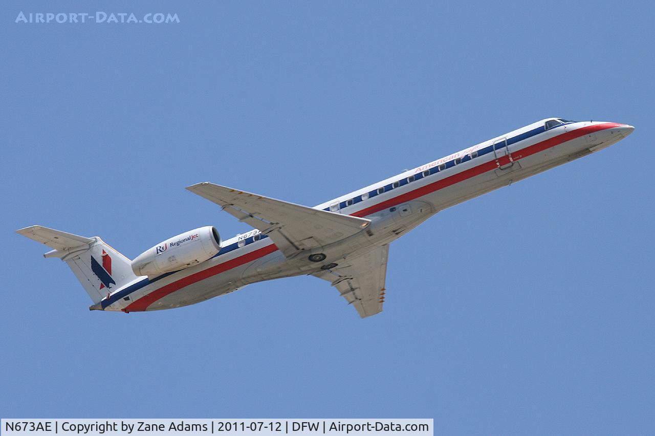 N673AE, 2004 Embraer ERJ-145LR (EMB-145LR) C/N 145797, American Eagle at DFW