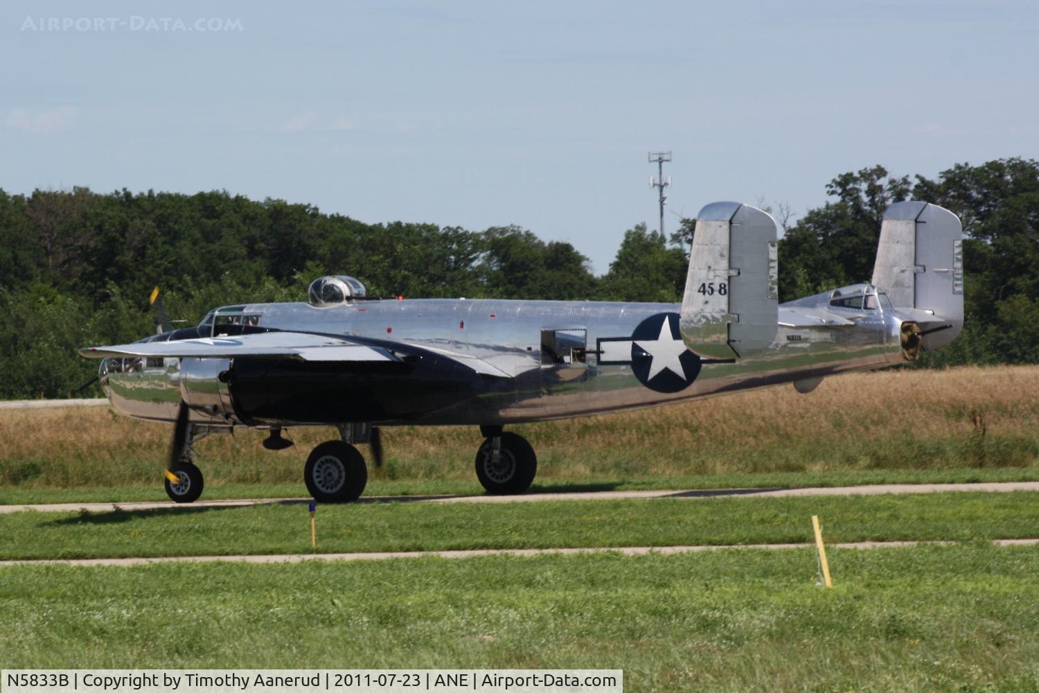 N5833B, 1945 North American B-25J Mitchell Mitchell C/N 108-47735, North American B-25J, c/n: 45-8884A