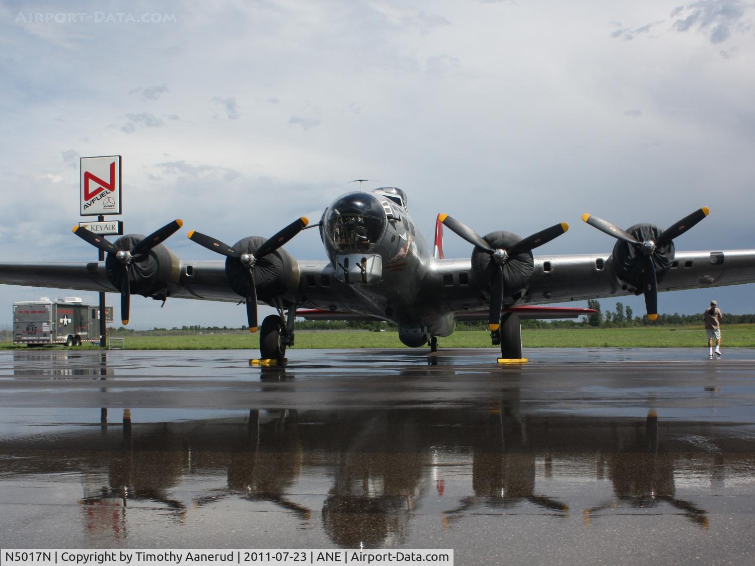 N5017N, 1944 Lockheed/Vega (Boeing) B-17G-105-VE Flying Fortress C/N 8649, N5017N (Aluminum Overcast), 1944 Boeing B-17G, c/n: 44-85740