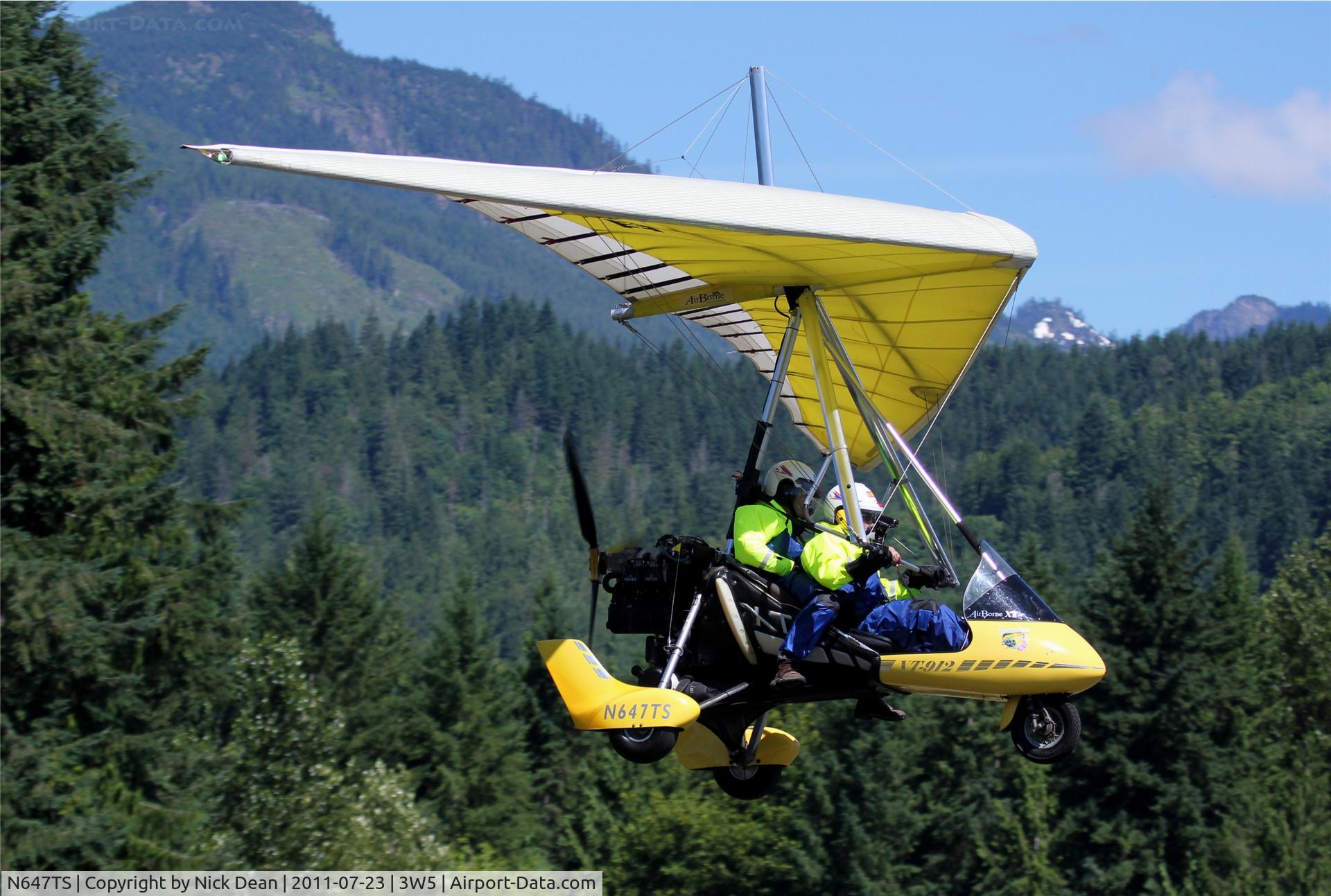 N647TS, 2003 Airborne XT-912 C/N XT-912-008, 3W5 Arriving at the 2011 Concrete fly in