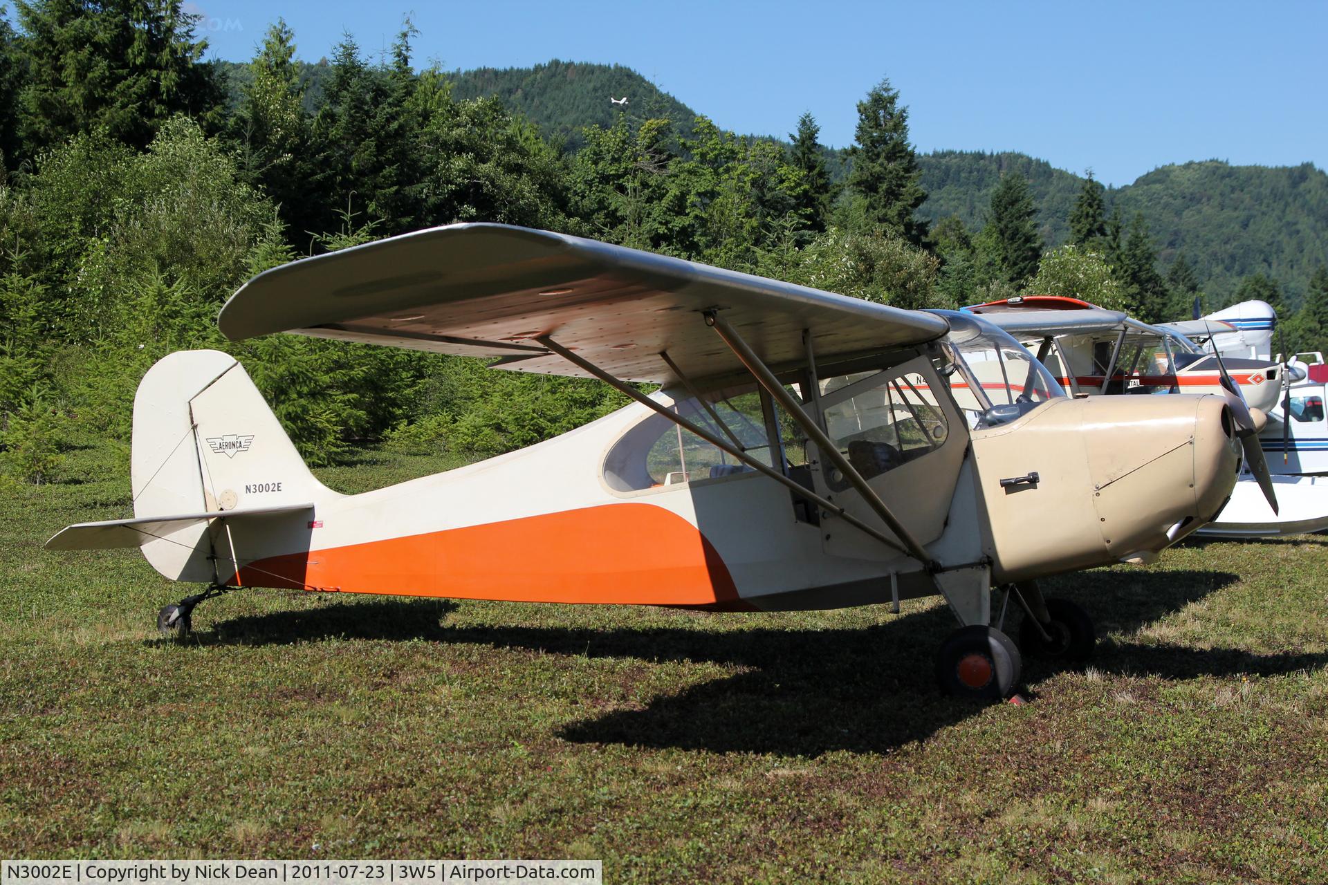 N3002E, 1946 Aeronca 7AC Champion C/N 7AC-6588, 3W5 2011