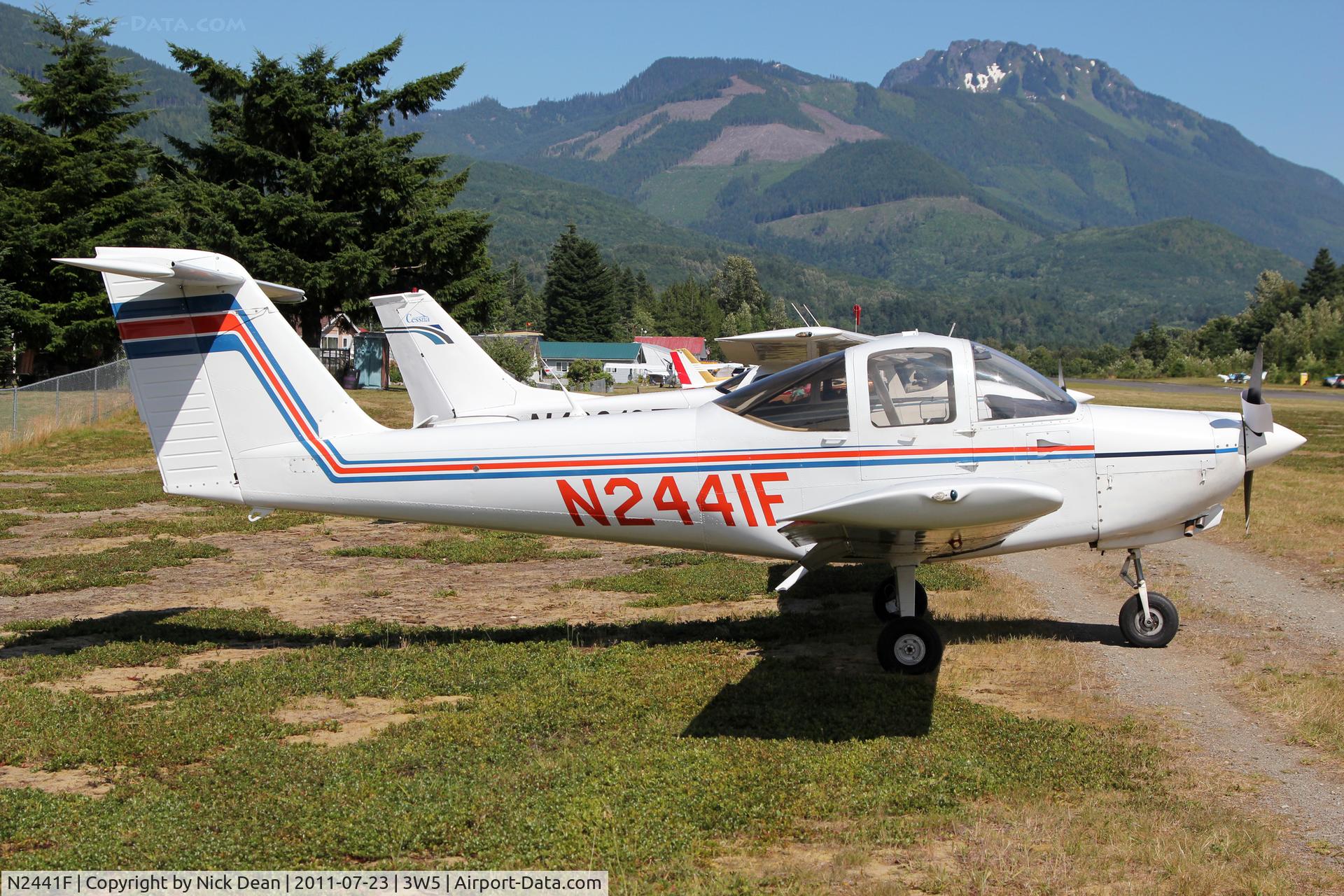 N2441F, Piper PA-38-112 Tomahawk Tomahawk C/N 38-79A0443, 3W5 2011