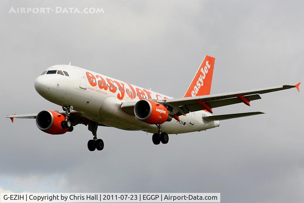 G-EZIH, 2005 Airbus A319-111 C/N 2463, easyJet