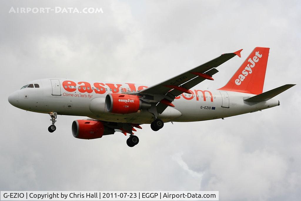G-EZIO, 2005 Airbus A319-111 C/N 2512, easyJet