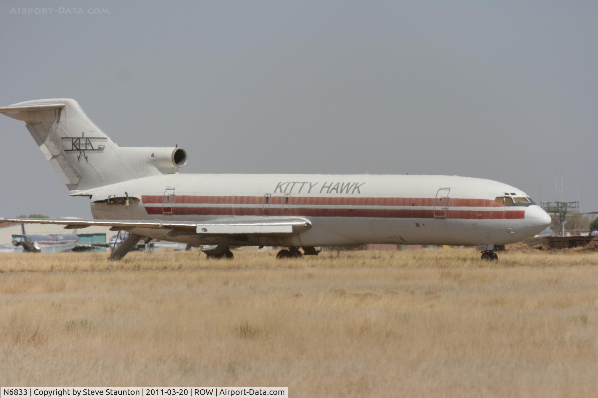 N6833, 1969 Boeing 727-223 C/N 20186, Taken at Roswell International Air Centre Storage Facility, New Mexico in March 2011 whilst on an Aeroprint Aviation tour