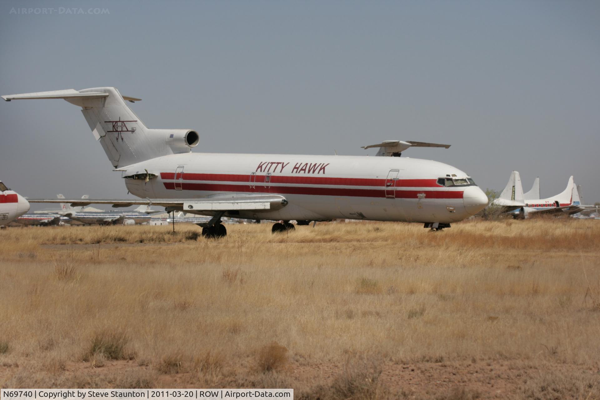 N69740, 1975 Boeing 727-224 C/N 20668, Taken at Roswell International Air Centre Storage Facility, New Mexico in March 2011 whilst on an Aeroprint Aviation tour