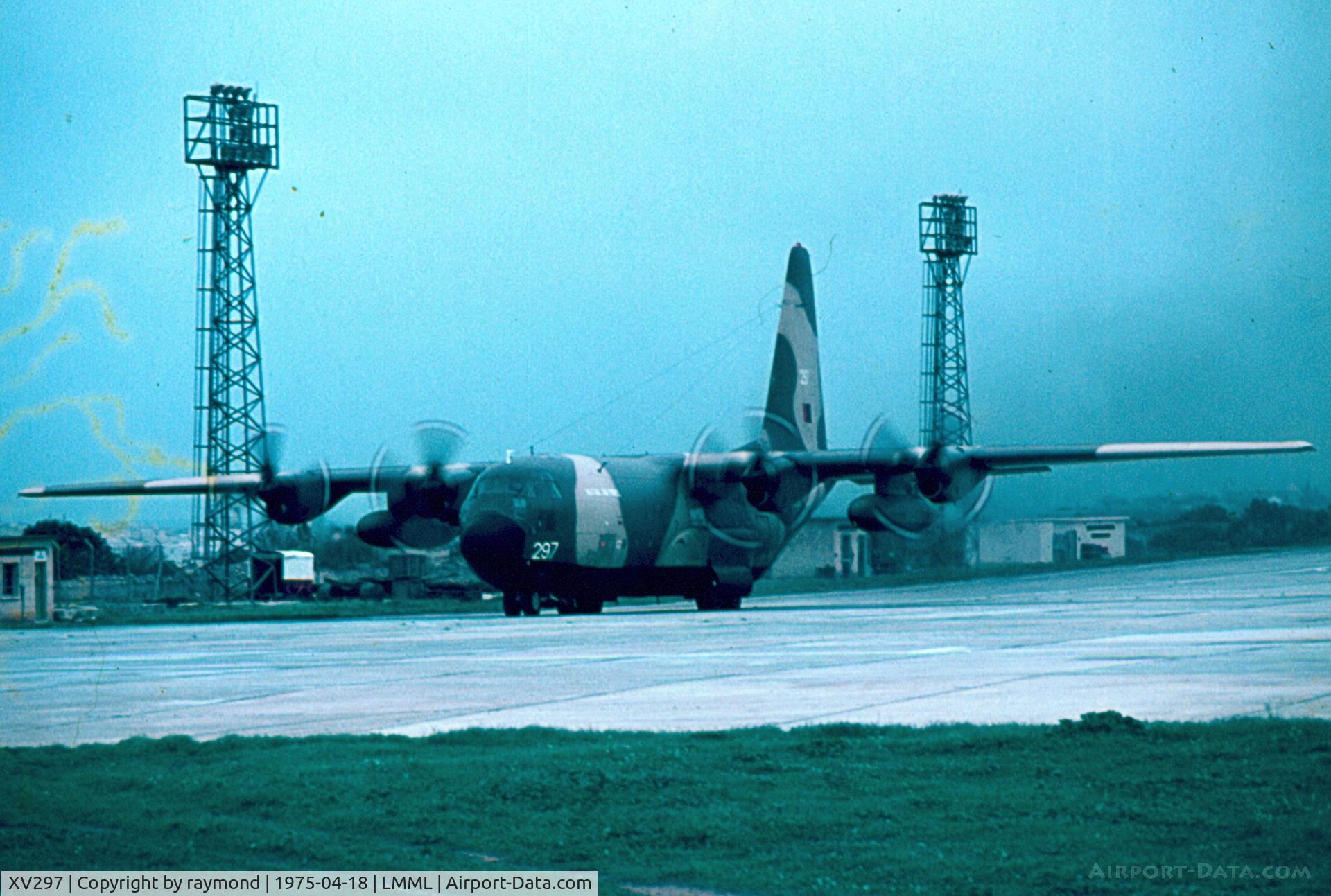 XV297, 1967 Lockheed C-130K Hercules C.1 C/N 382-4263, C130K XV297 RAF