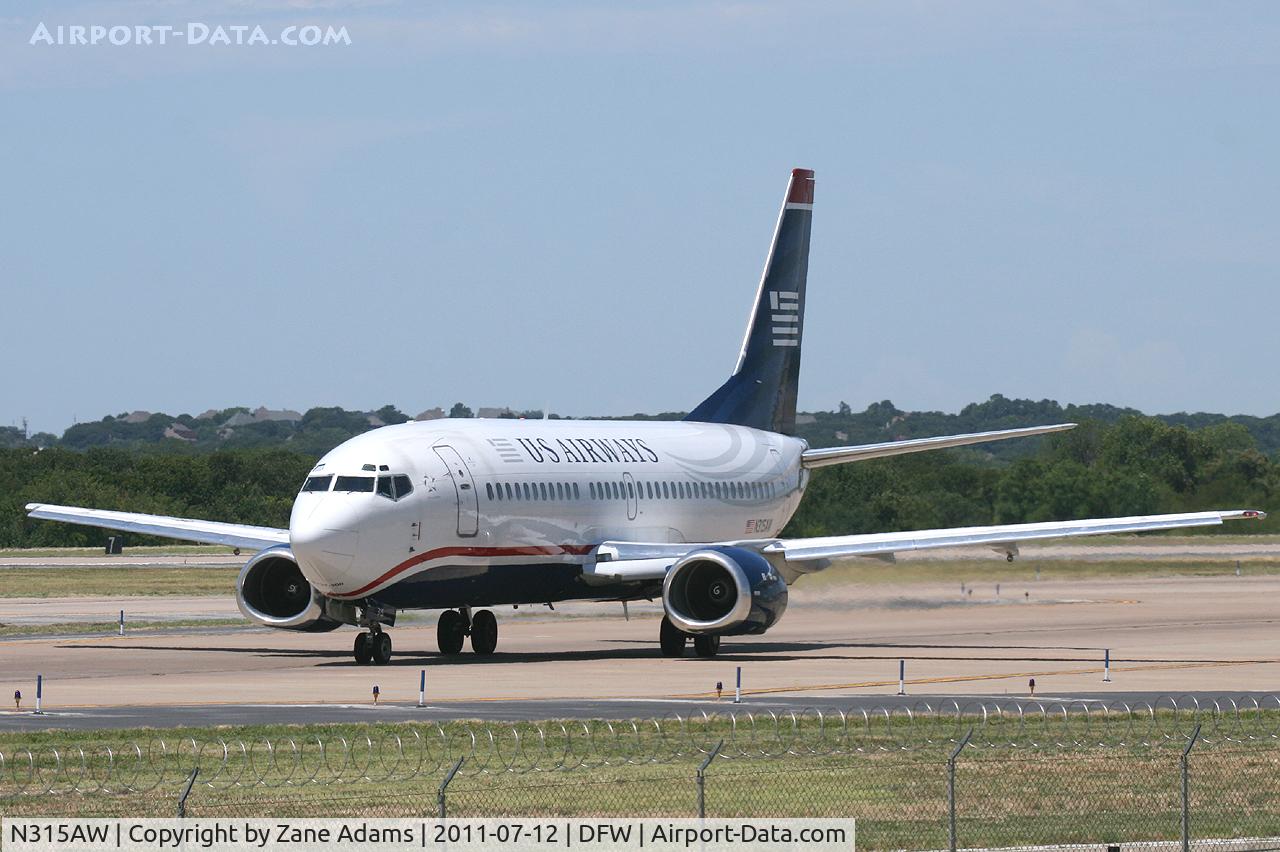 N315AW, 1987 Boeing 737-3S3 C/N 23734, At DFW Airport