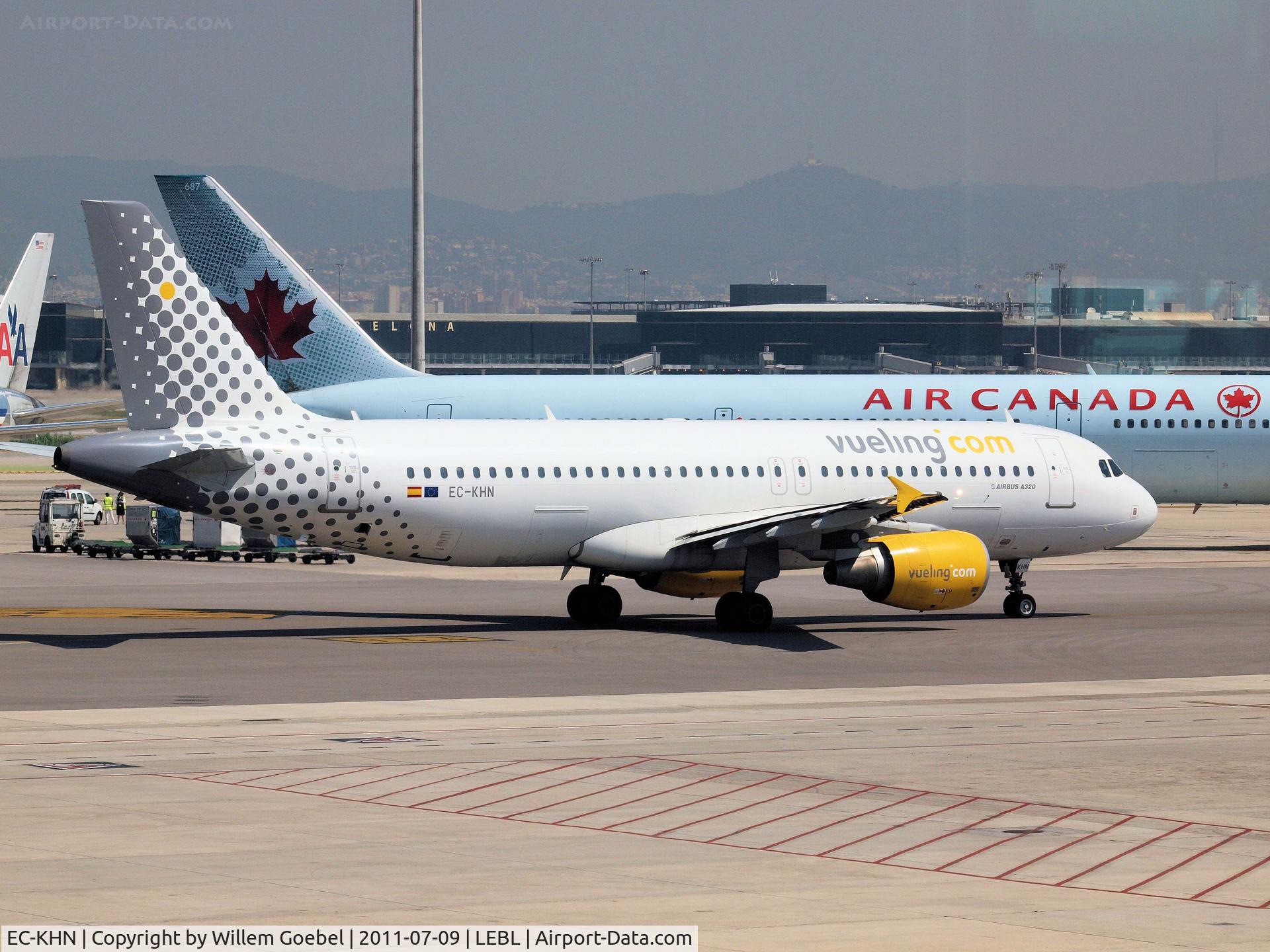 EC-KHN, 2007 Airbus A320-216 C/N 3203, Prepare for take off from Barcelona Airport