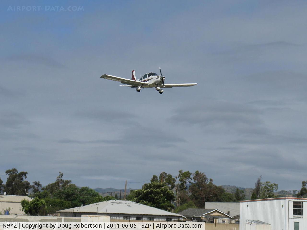 N9YZ, 1975 Grumman American AA-5A Cheetah C/N AA5-0822, 1975 Grumman American AA-5 CHEETAH, Lycoming O-320 150 Hp, on final Rwy 04 arriving from CMA to give Young Eagles Rides