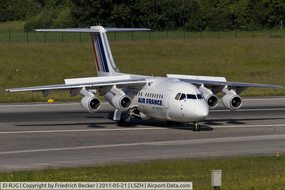 EI-RJG, 1999 British Aerospace Avro 146-RJ85A C/N E2344, vacating the runway