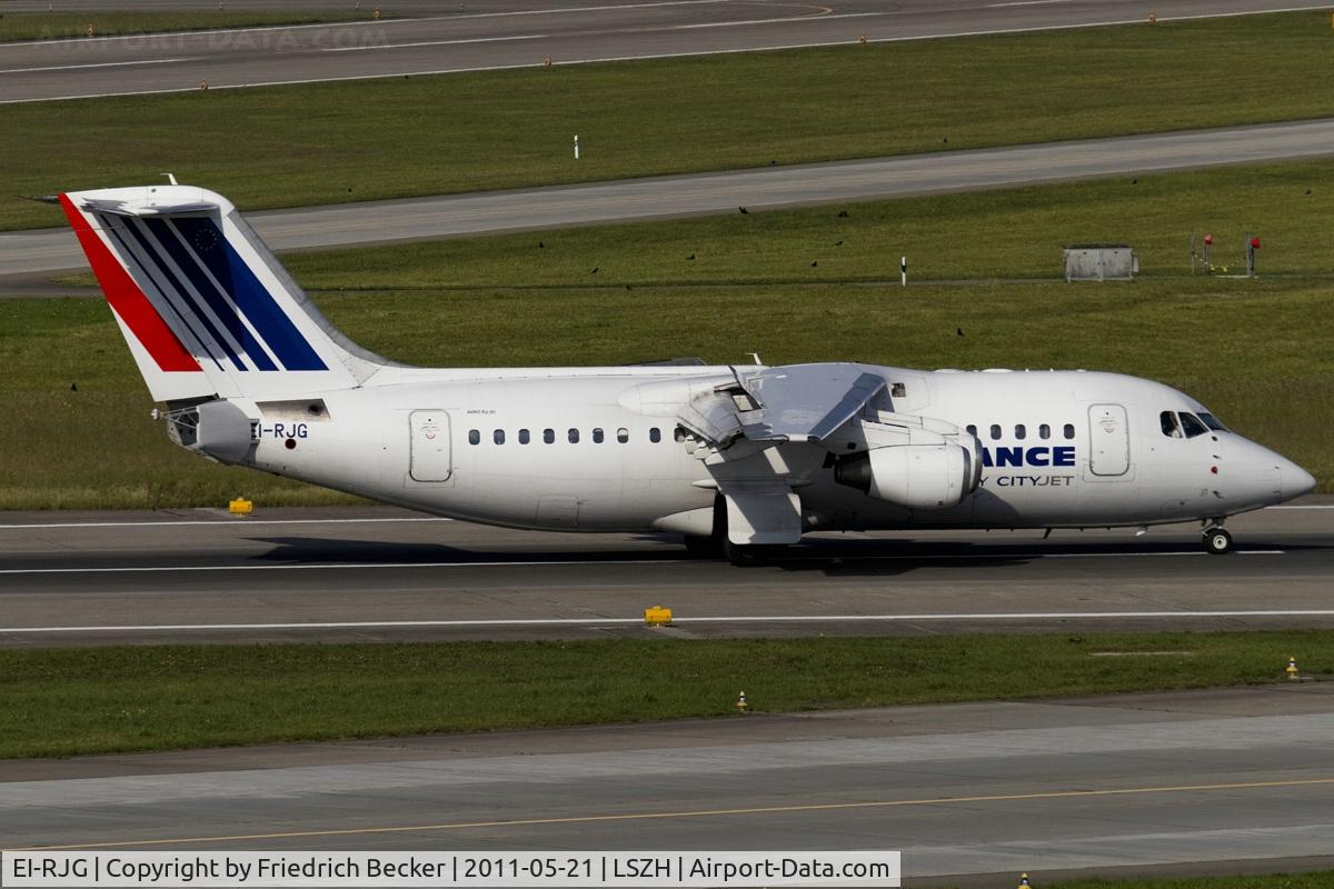 EI-RJG, 1999 British Aerospace Avro 146-RJ85A C/N E2344, decelerating after touchdown