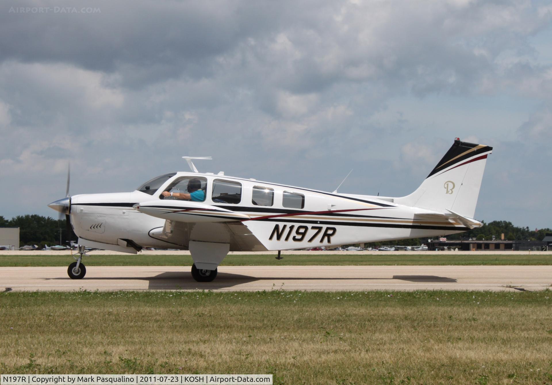 N197R, 1974 Beech A36 Bonanza 36 C/N E520, Beech A36