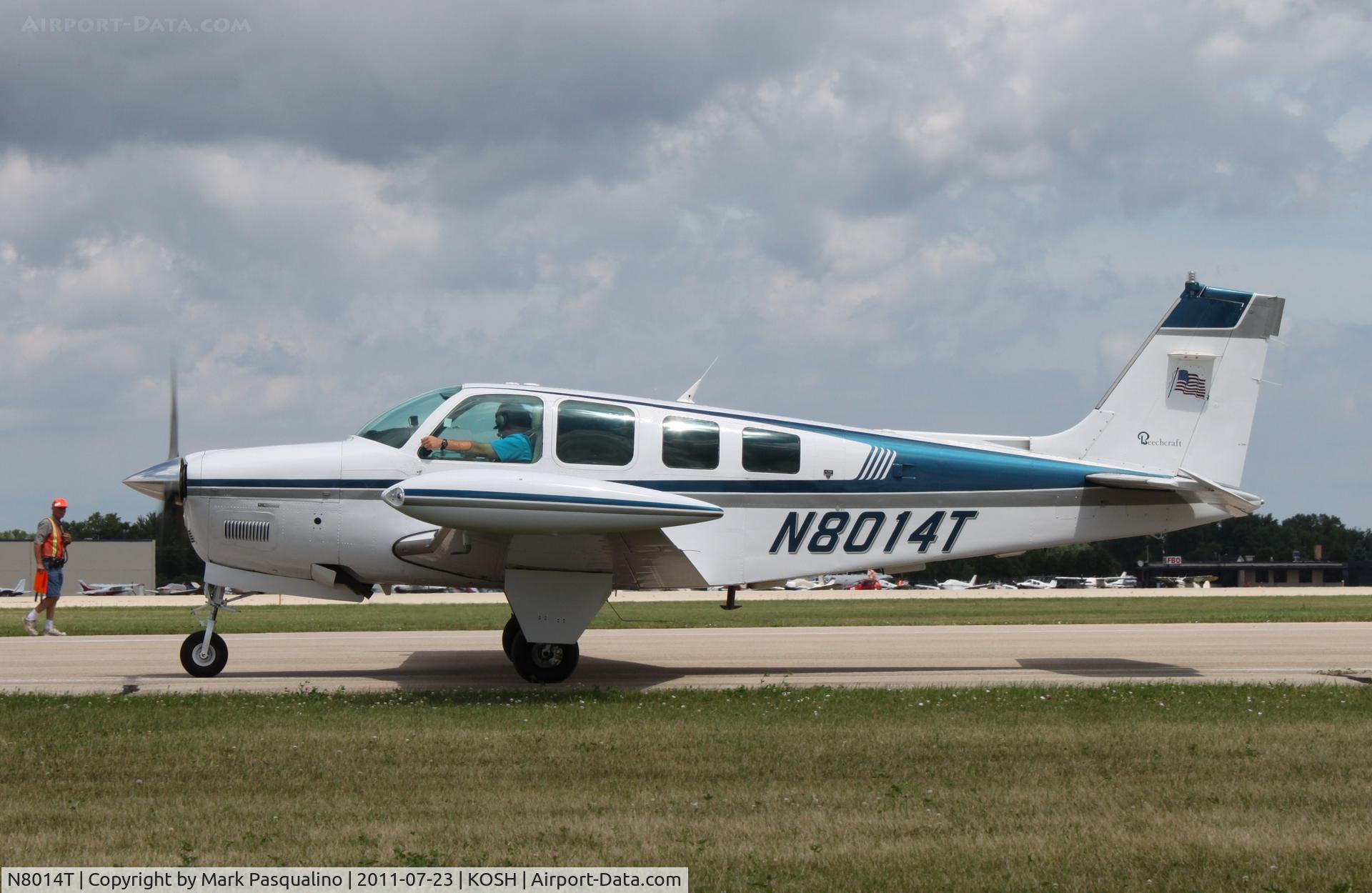 N8014T, 1990 Beech A36 Bonanza 36 C/N E-2561, Beech A36