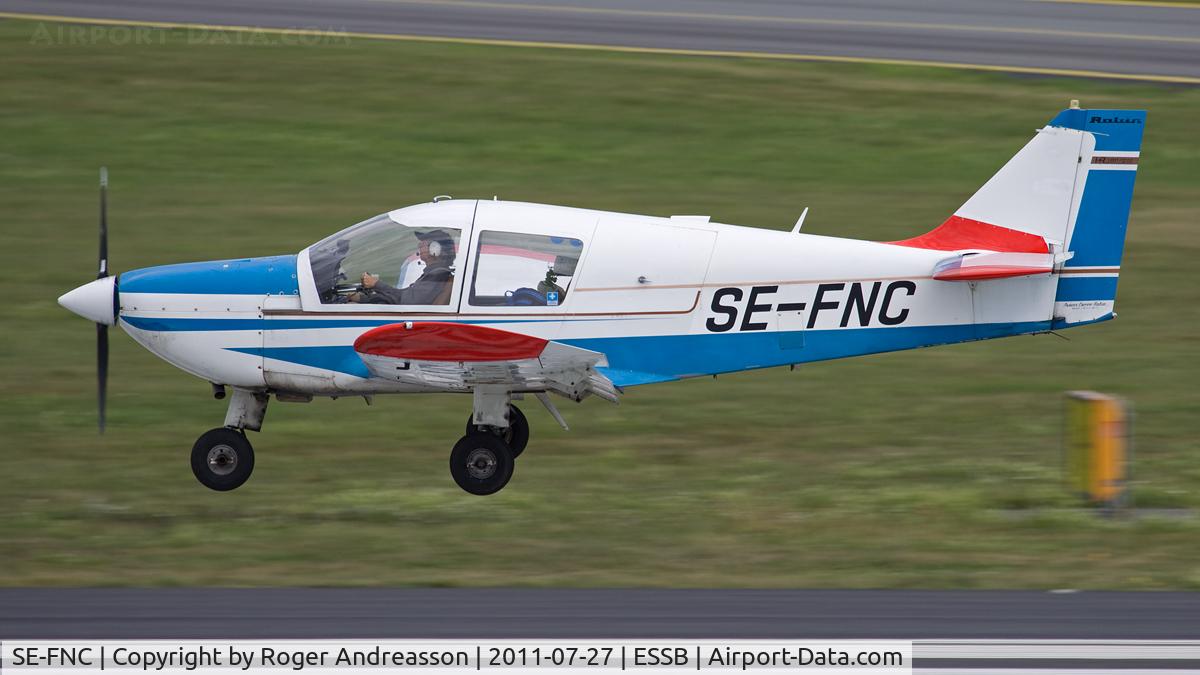 SE-FNC, 1974 Robin HR-100-210 Safari C/N 180, On final rwy 30